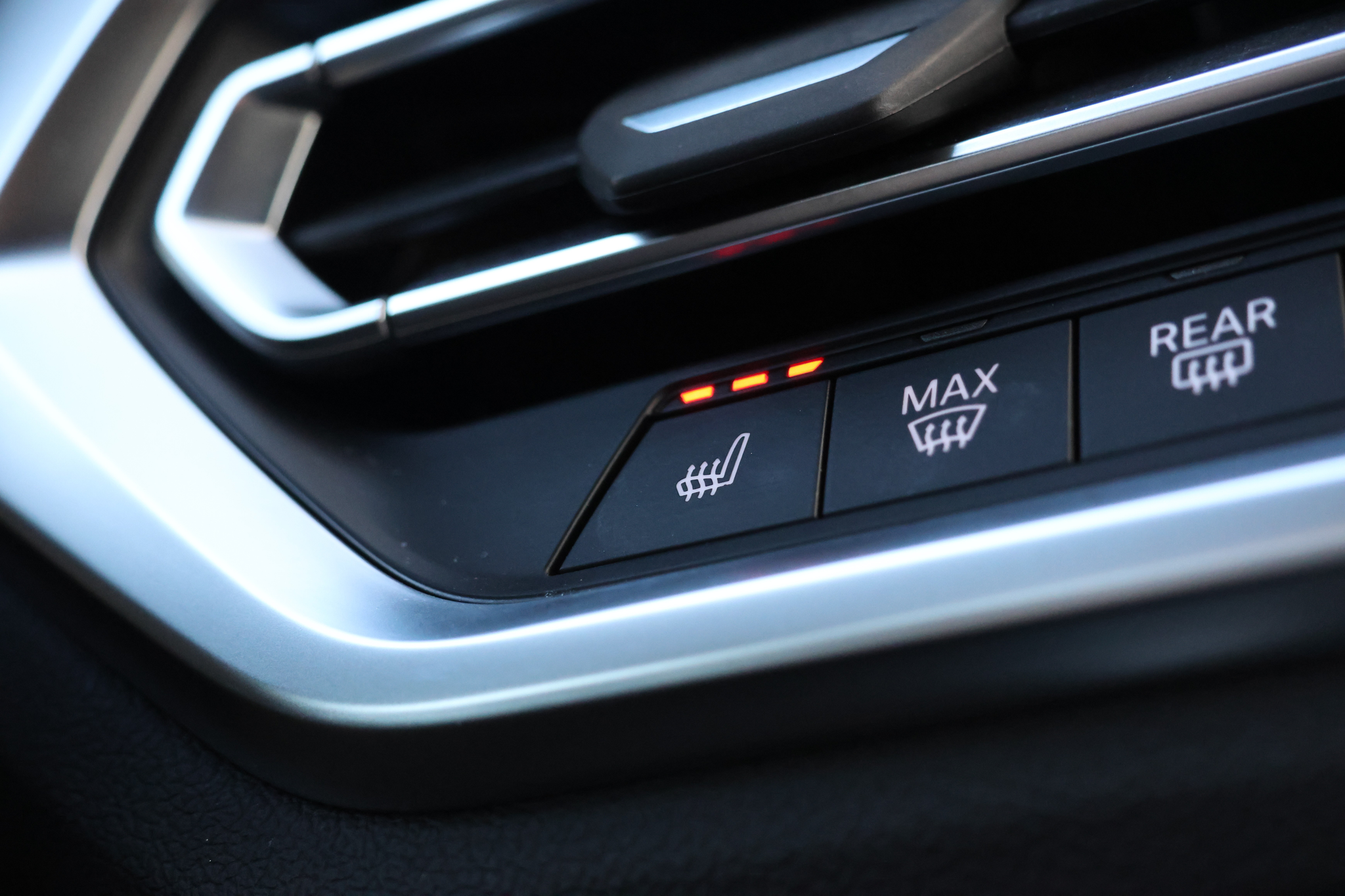 listing desktop thumbnail image 25