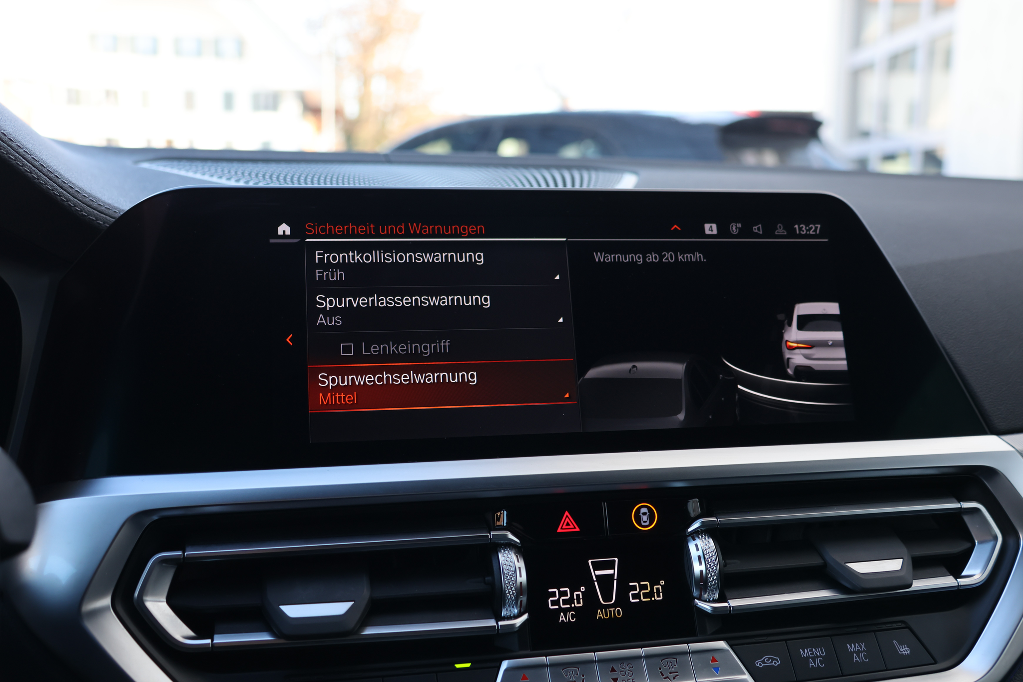 listing desktop thumbnail image 22