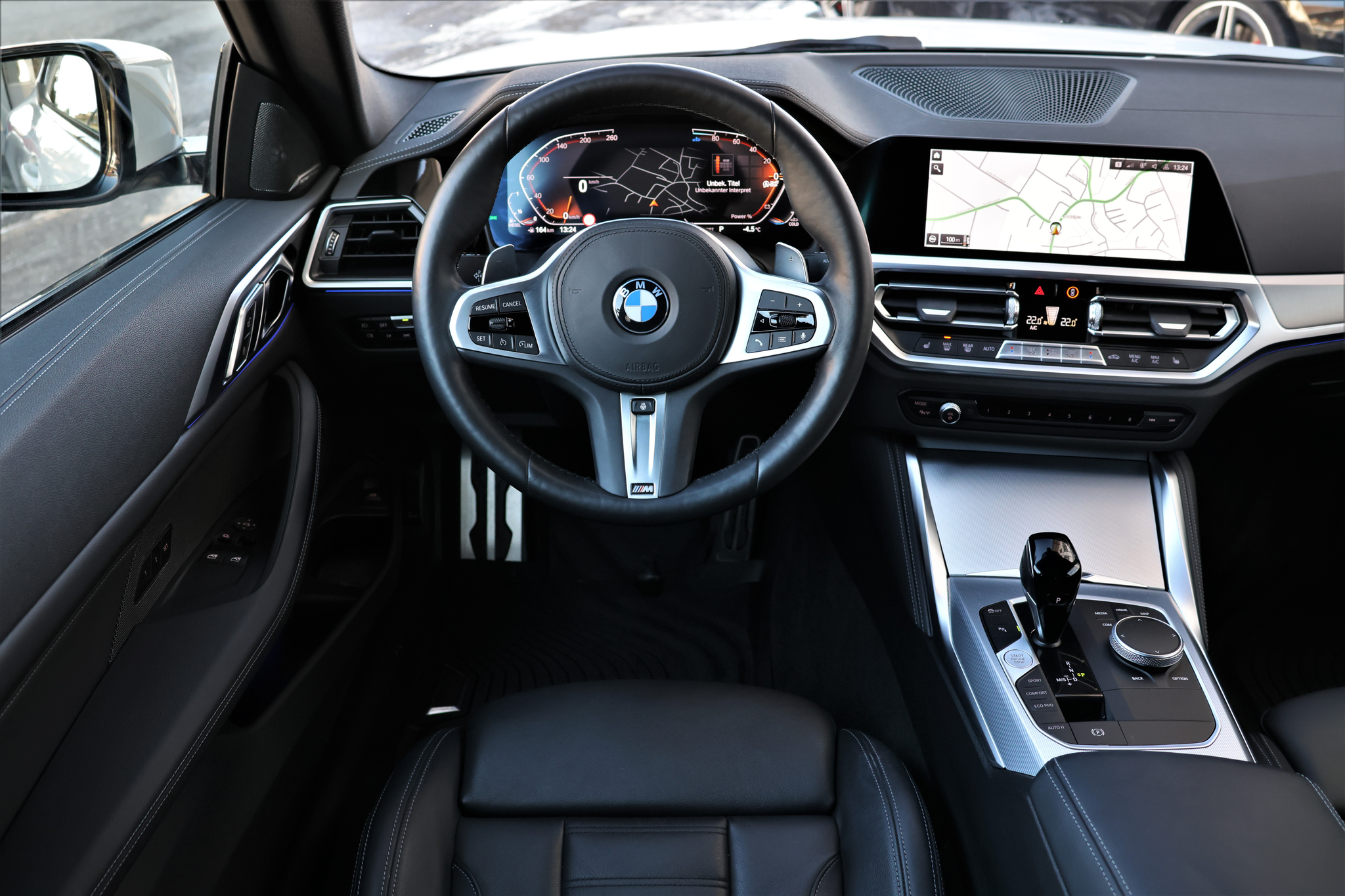 listing desktop thumbnail image 12