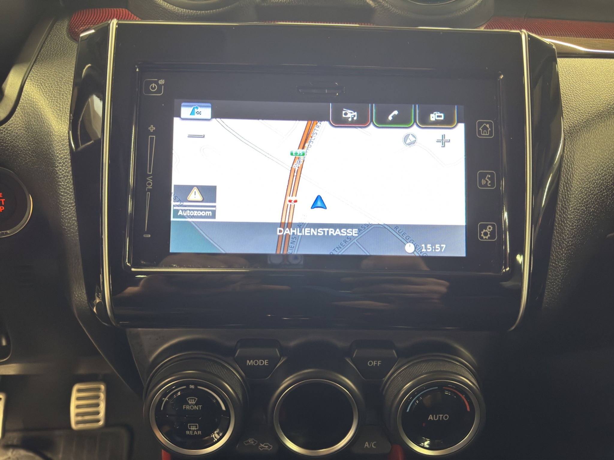 listing desktop thumbnail image 11