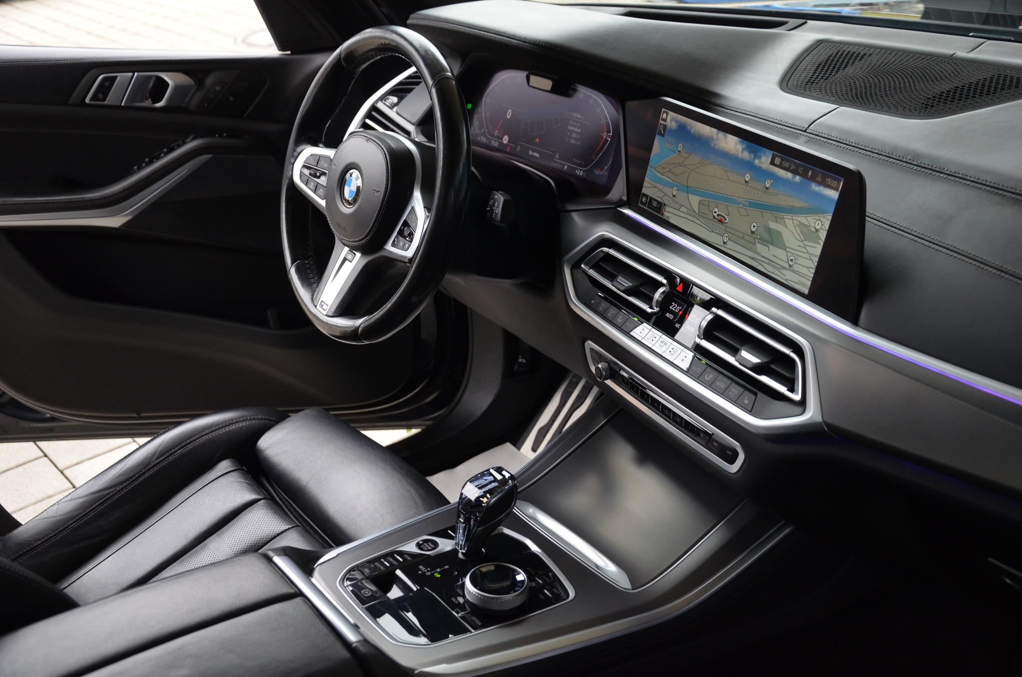 listing desktop thumbnail image 9