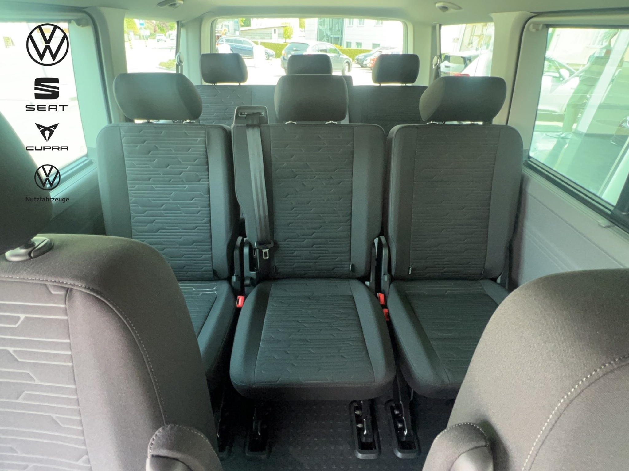 listing desktop thumbnail image 12