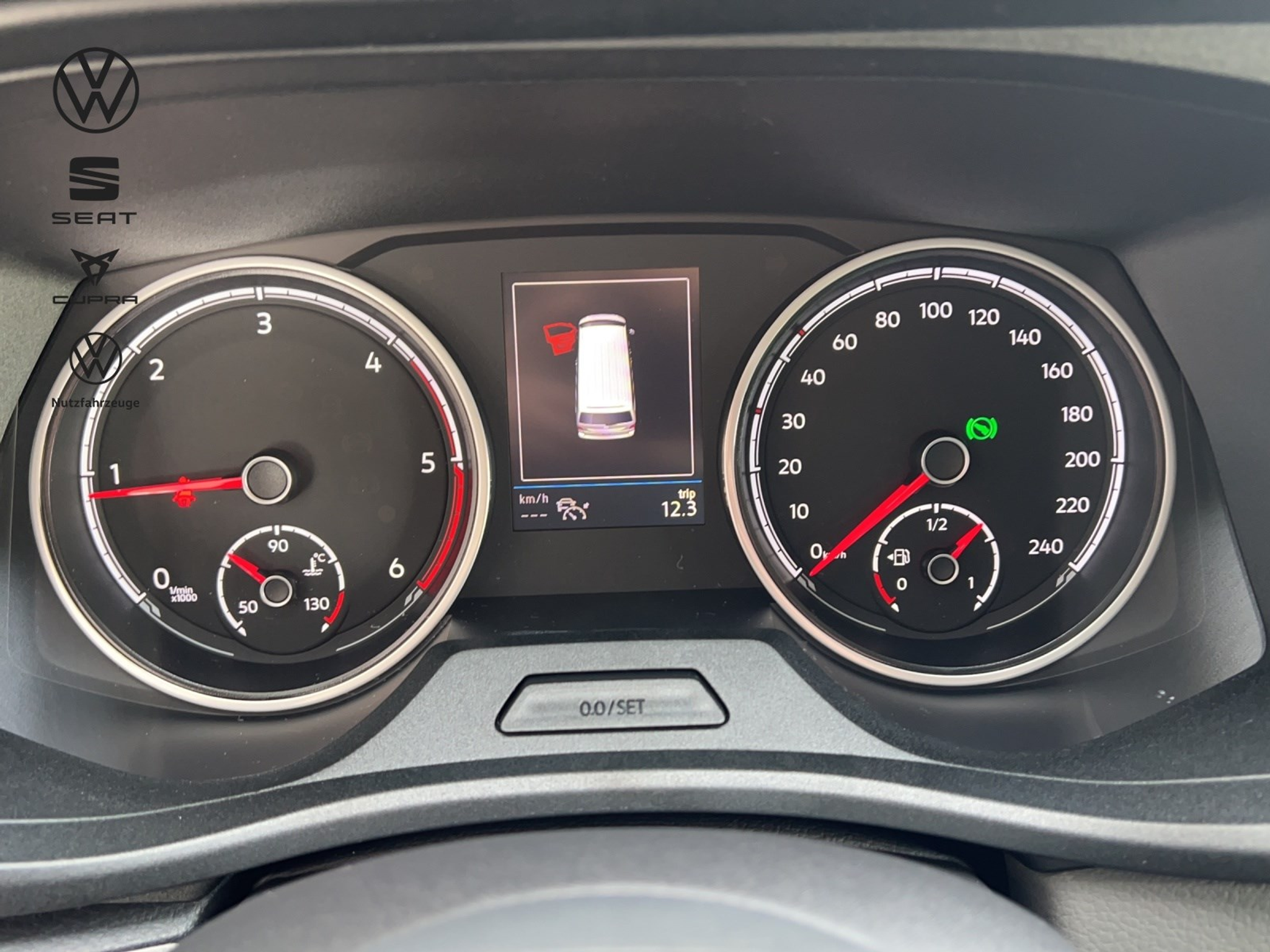 listing desktop thumbnail image 6