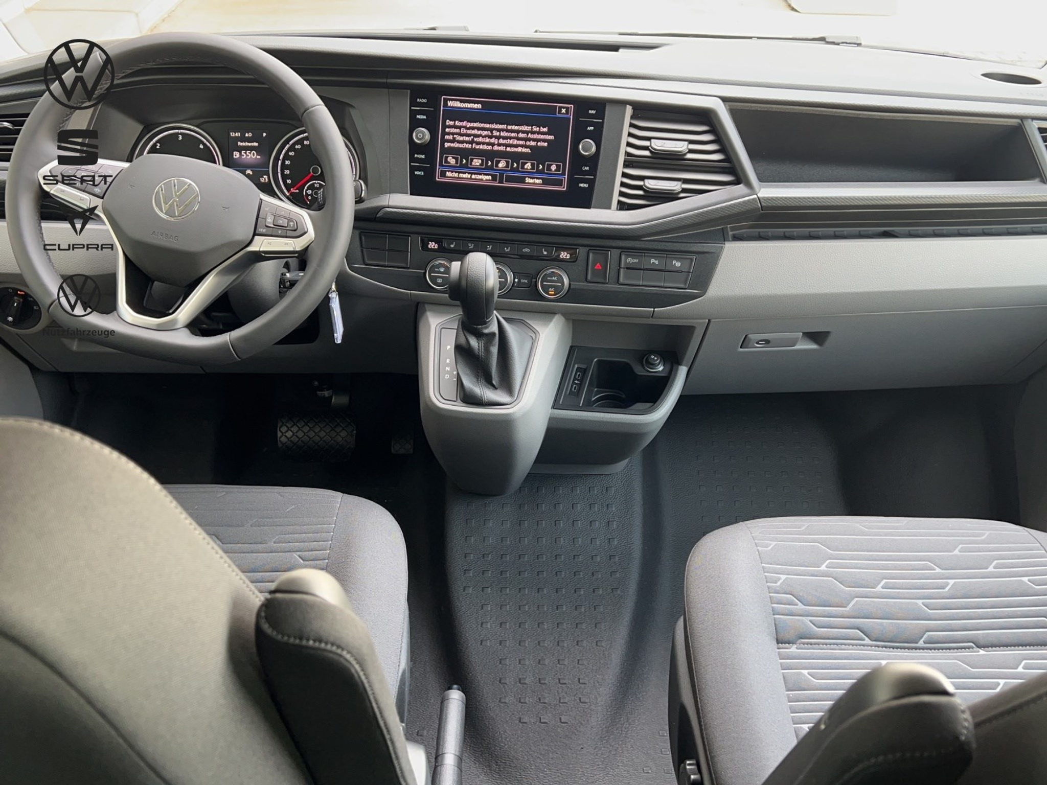 listing desktop thumbnail image 8