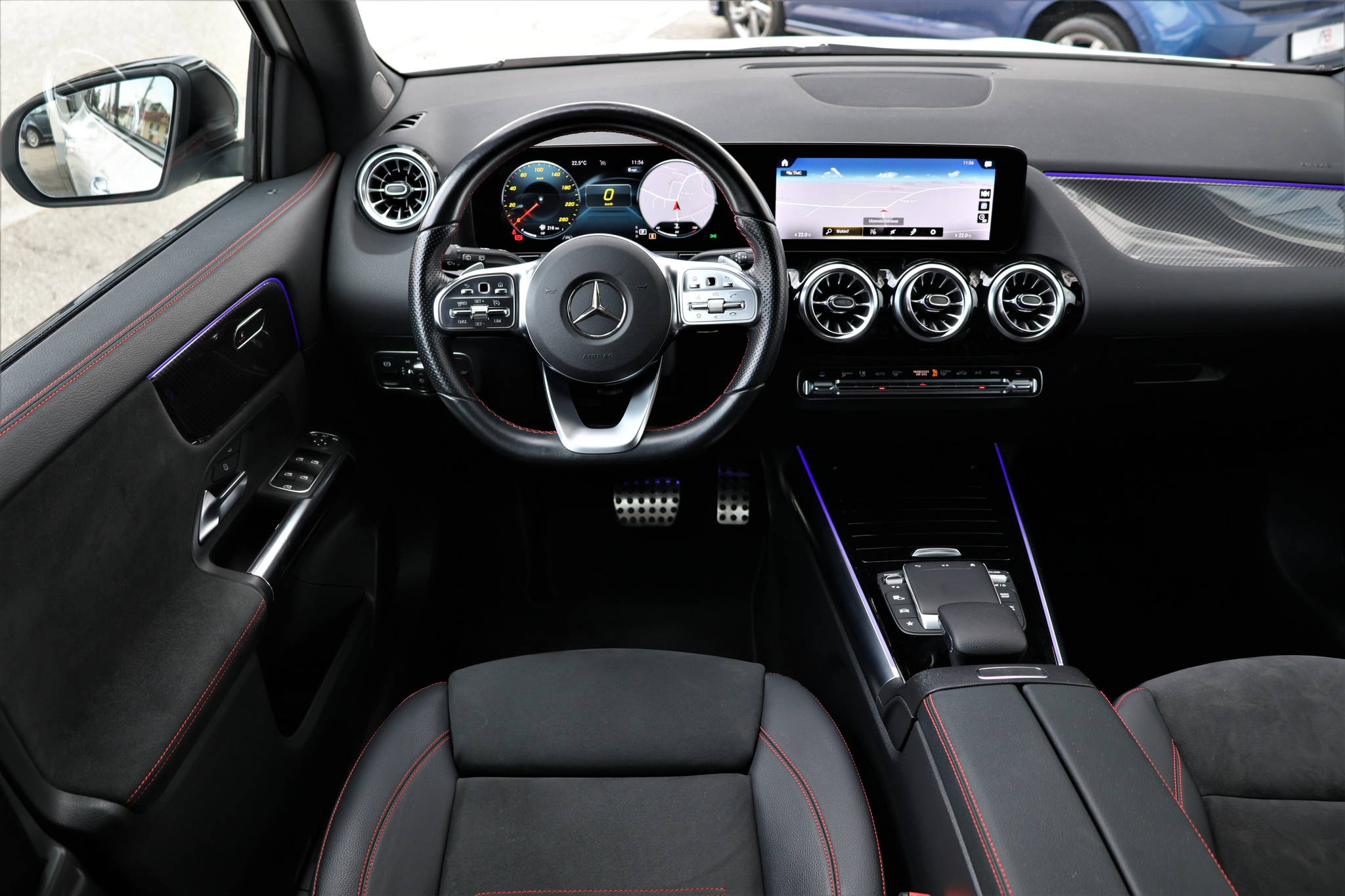 listing desktop thumbnail image 11