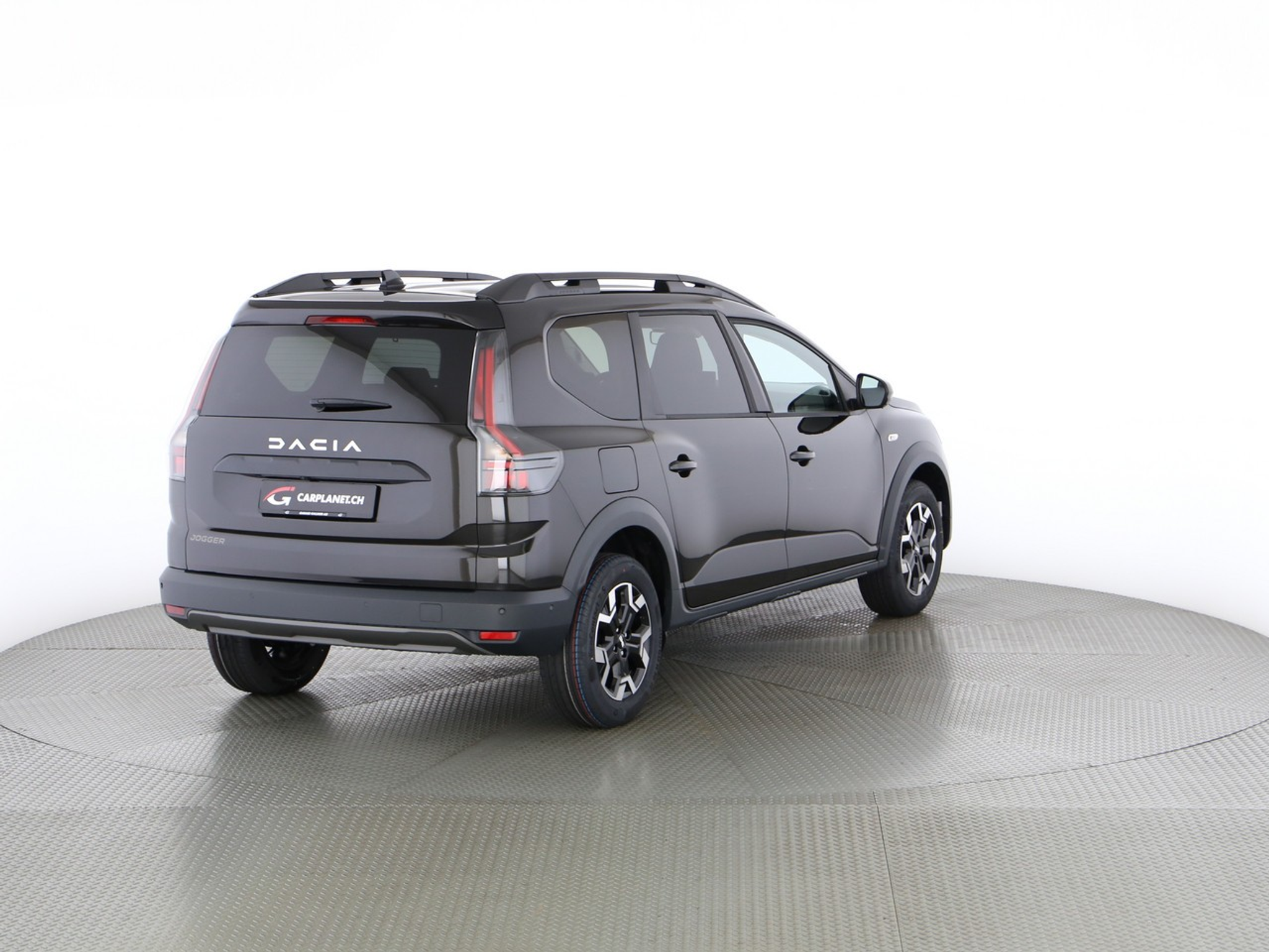 listing desktop thumbnail image 2