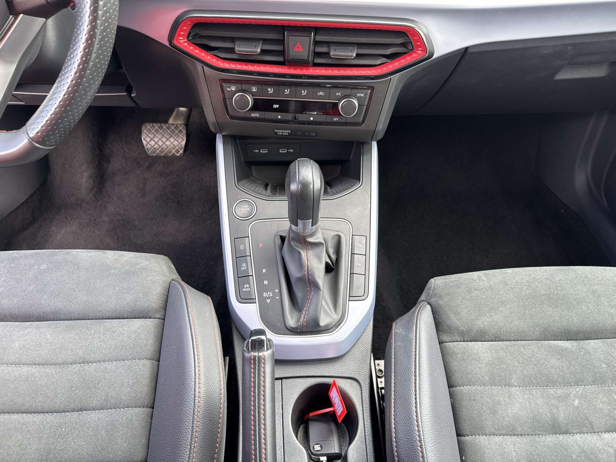 listing desktop thumbnail image 11