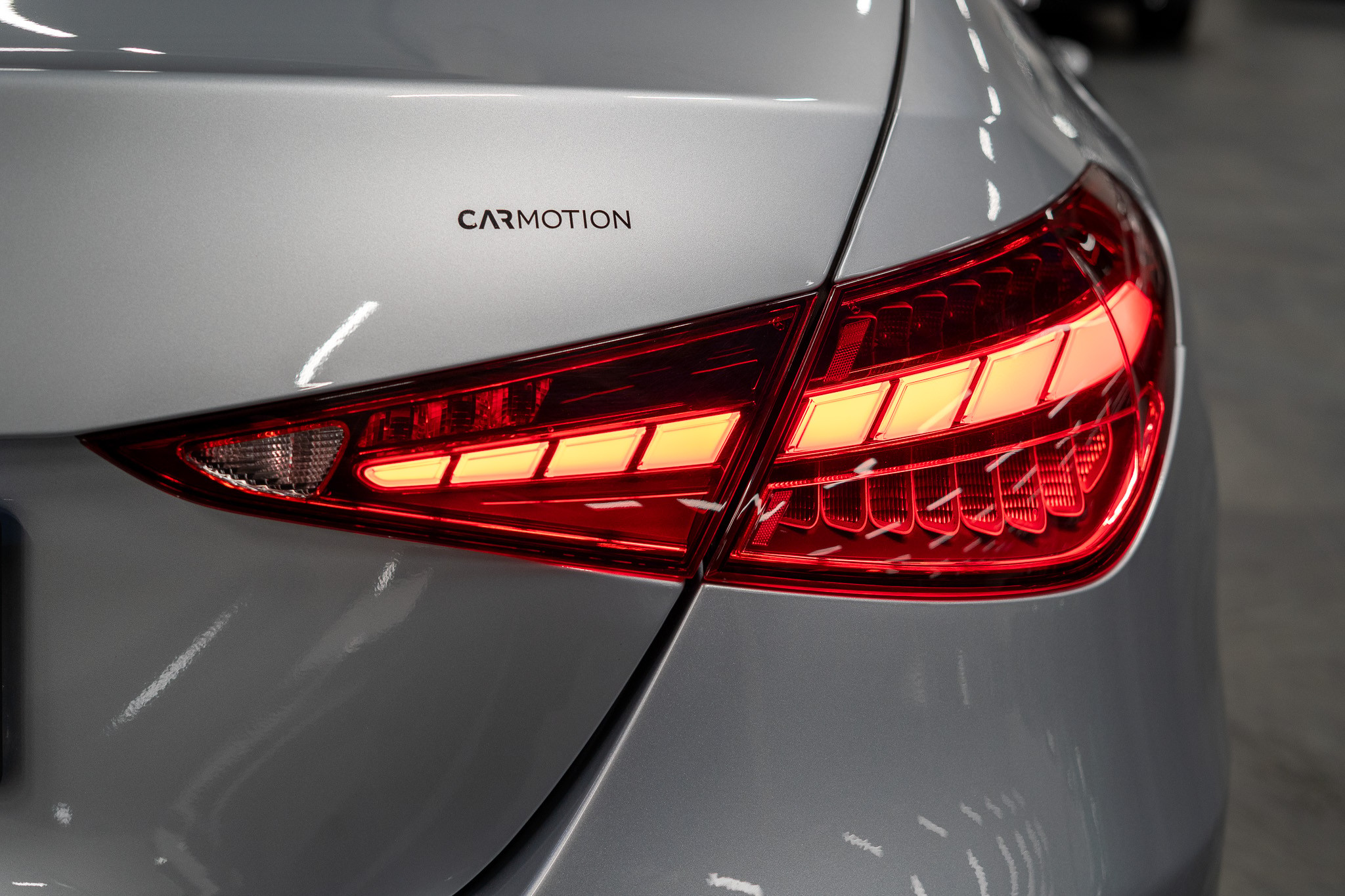 listing desktop thumbnail image 23