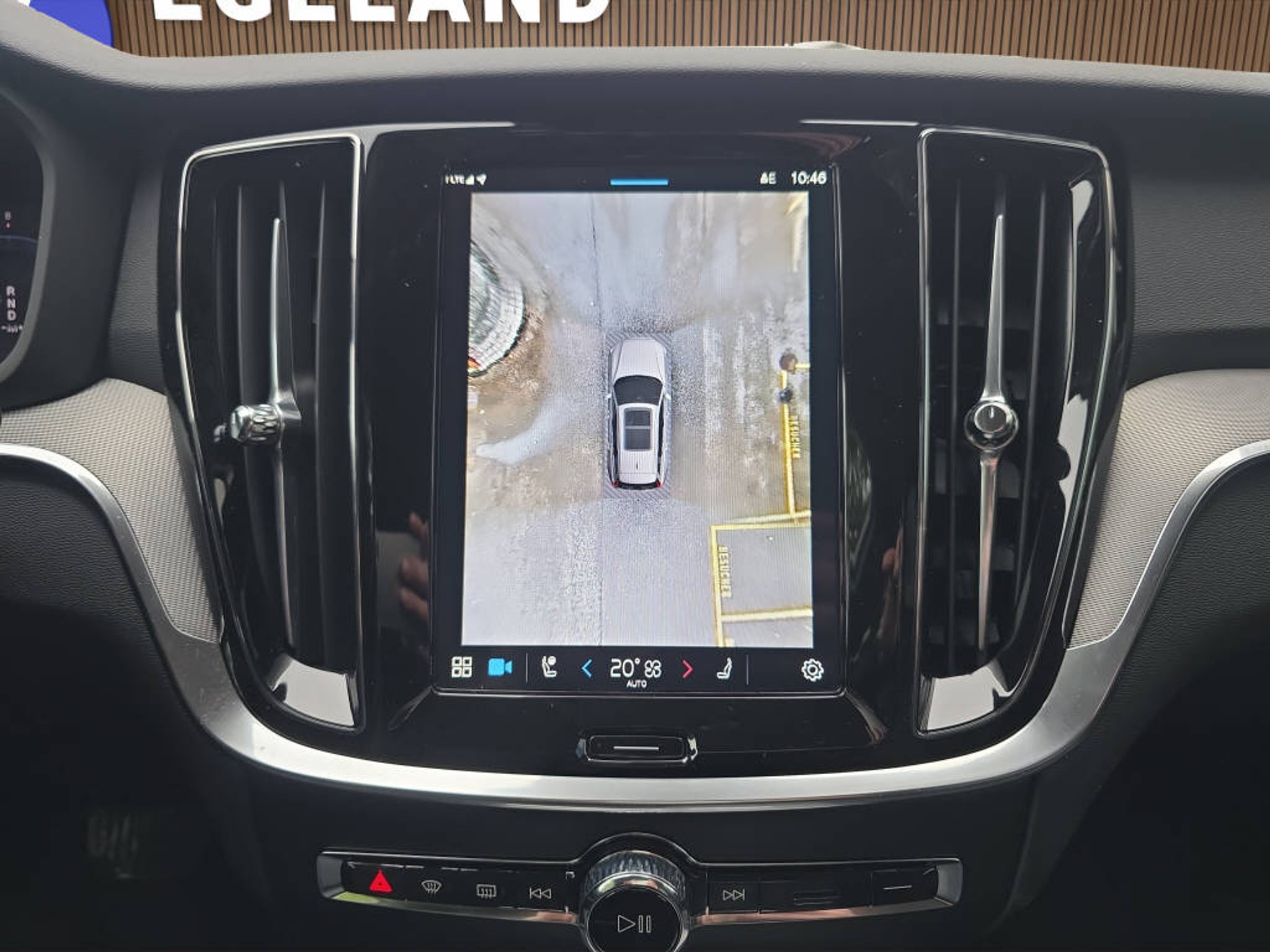 listing desktop thumbnail image 15