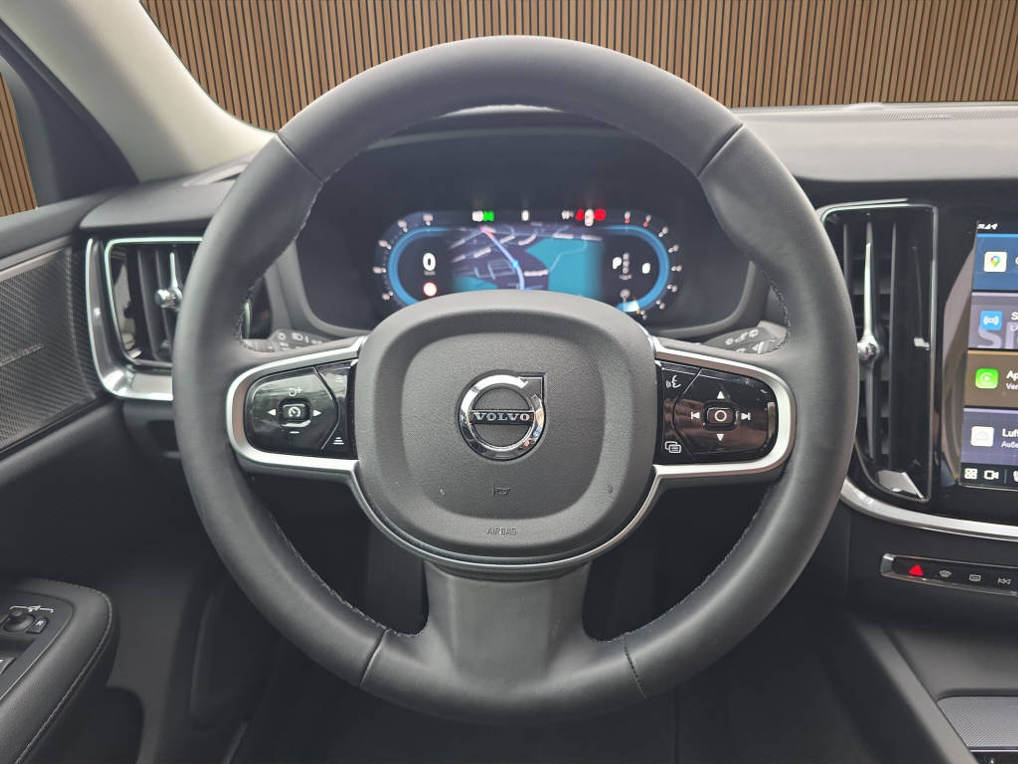 listing desktop thumbnail image 10