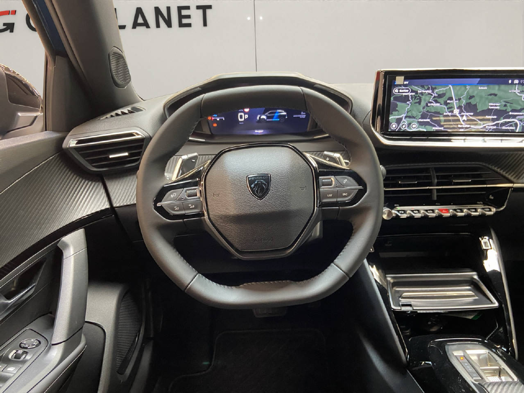 listing desktop thumbnail image 8