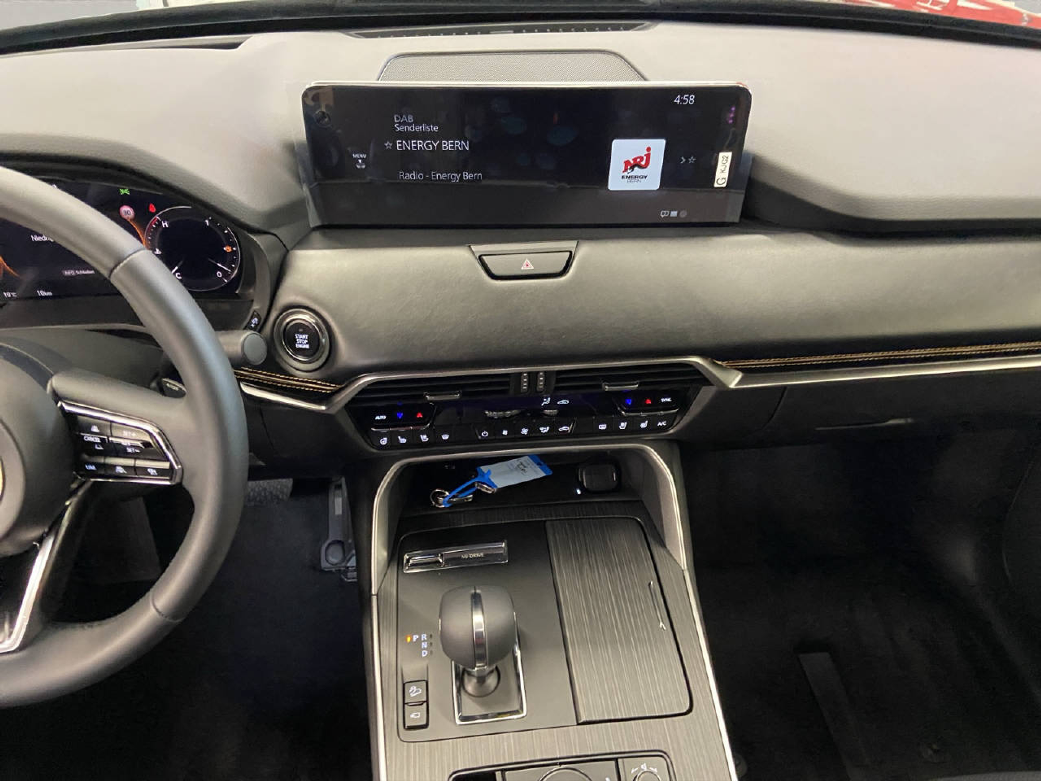 listing desktop thumbnail image 6