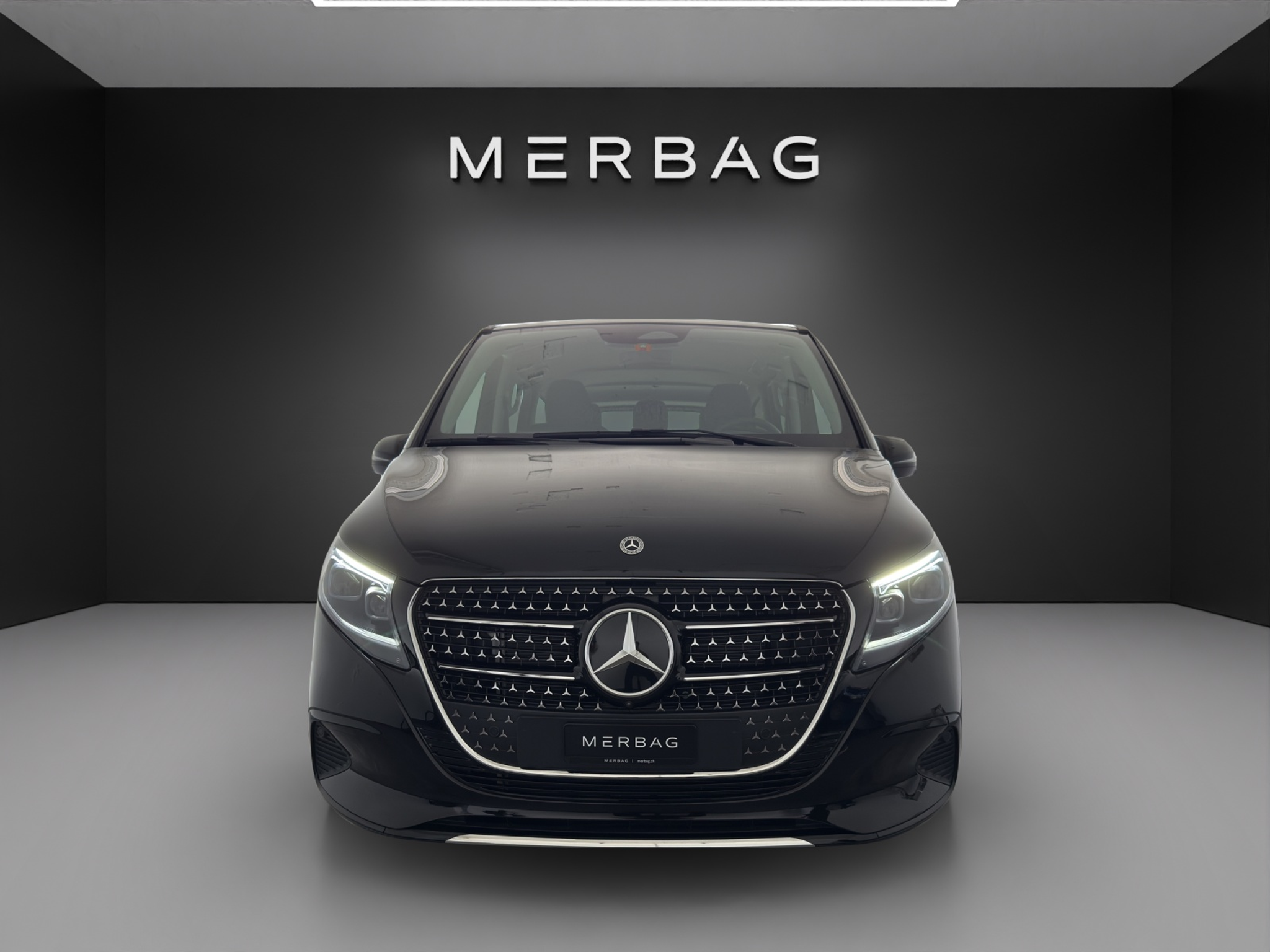 listing desktop thumbnail image 1