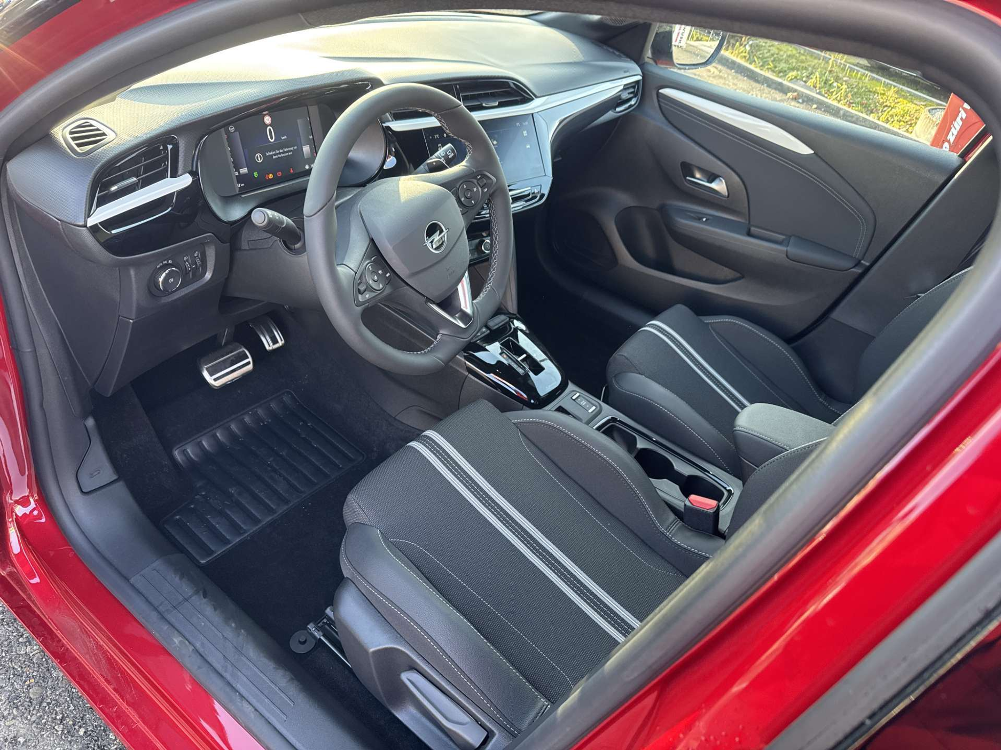 listing desktop thumbnail image 5