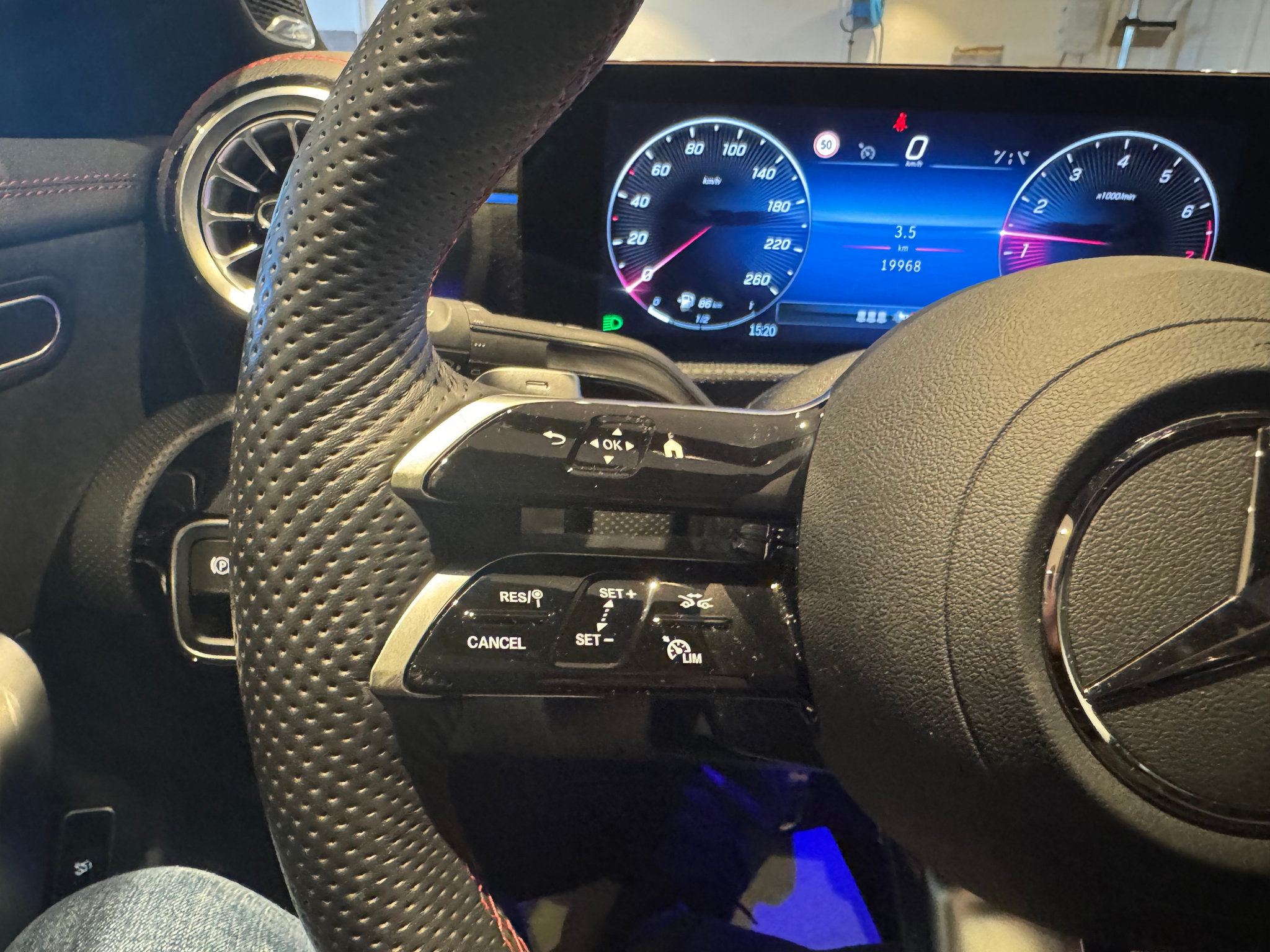 listing desktop thumbnail image 16