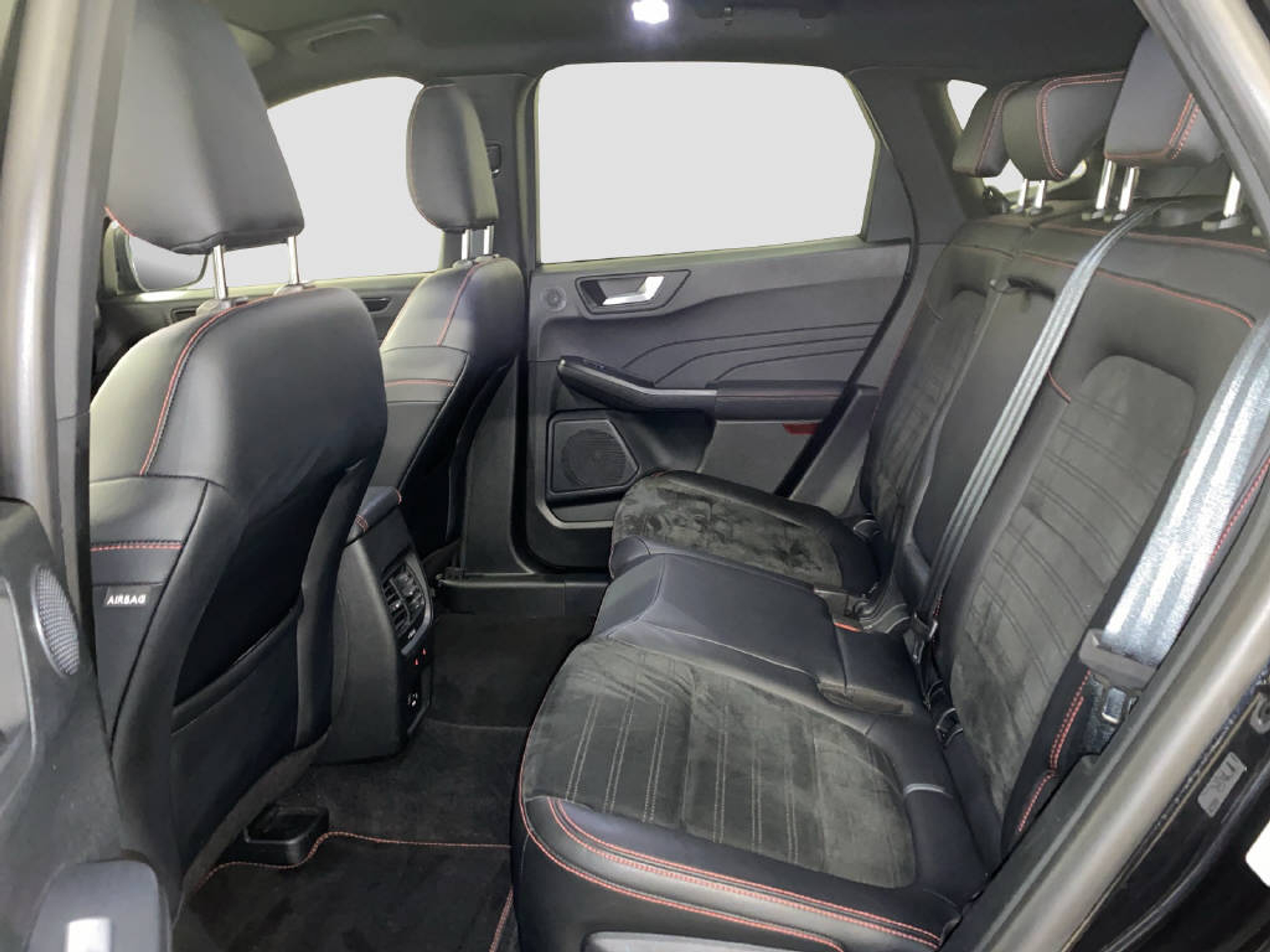 listing desktop thumbnail image 12