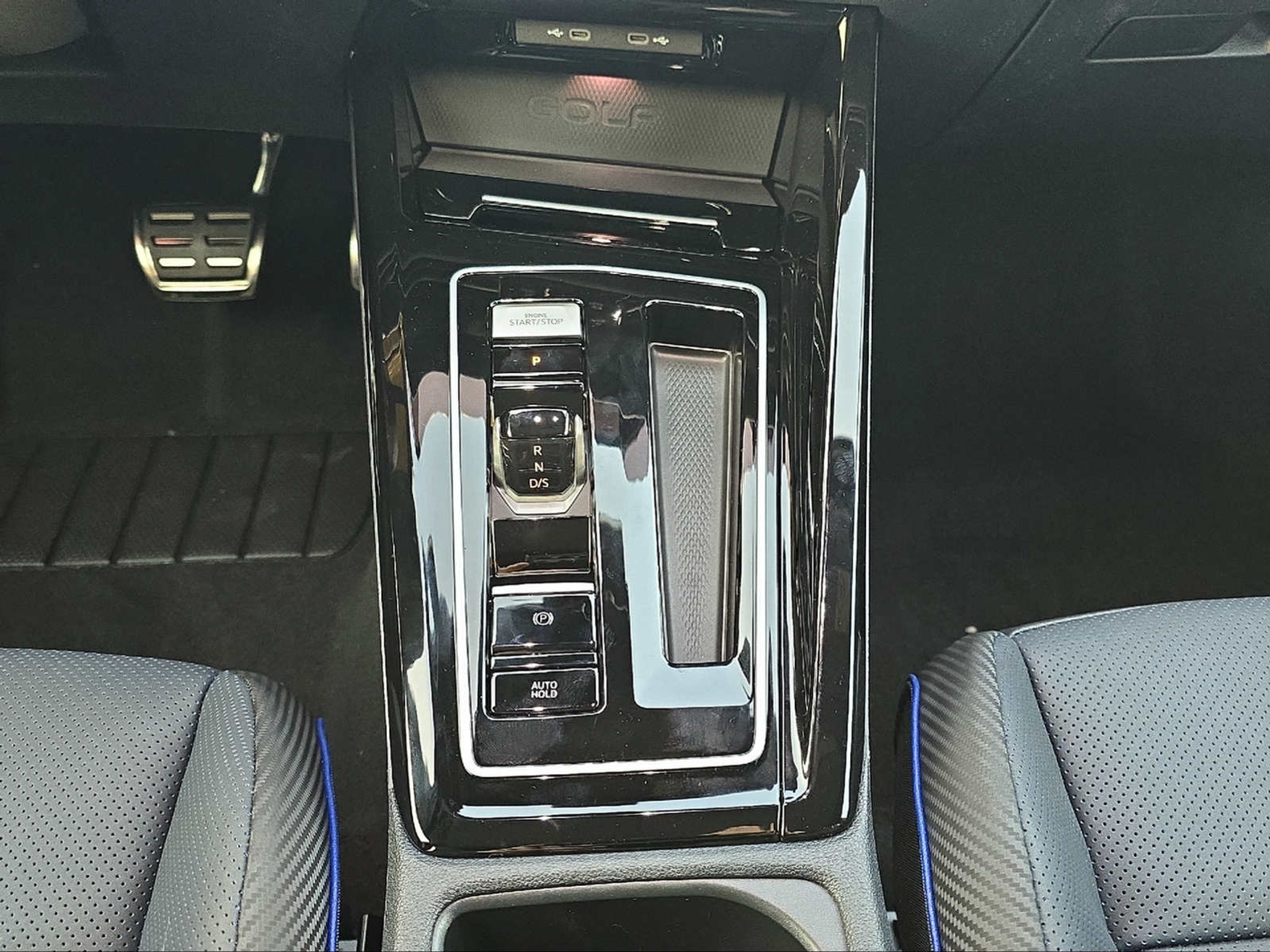 listing desktop thumbnail image 11