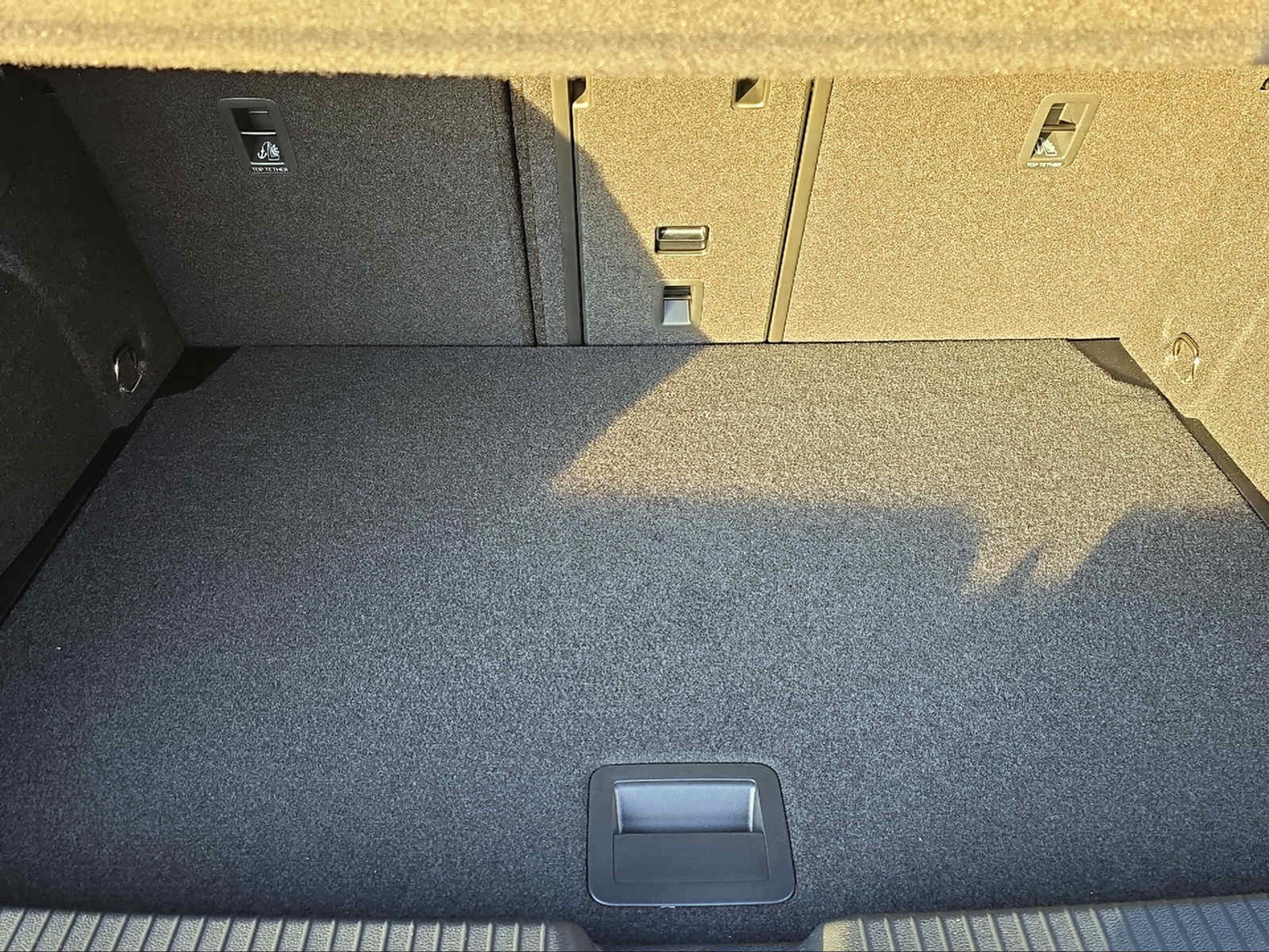 listing desktop thumbnail image 13