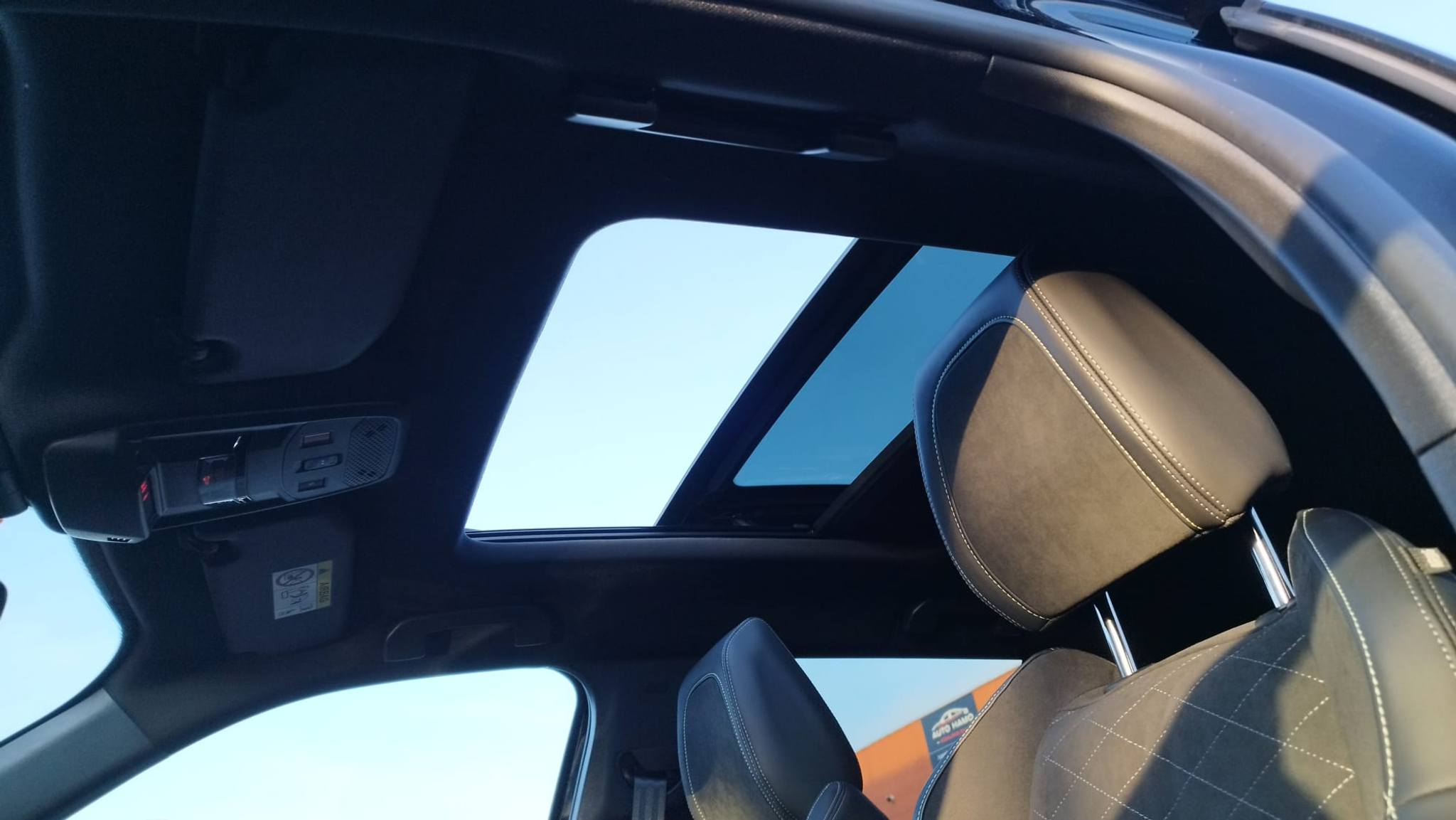 listing desktop thumbnail image 15