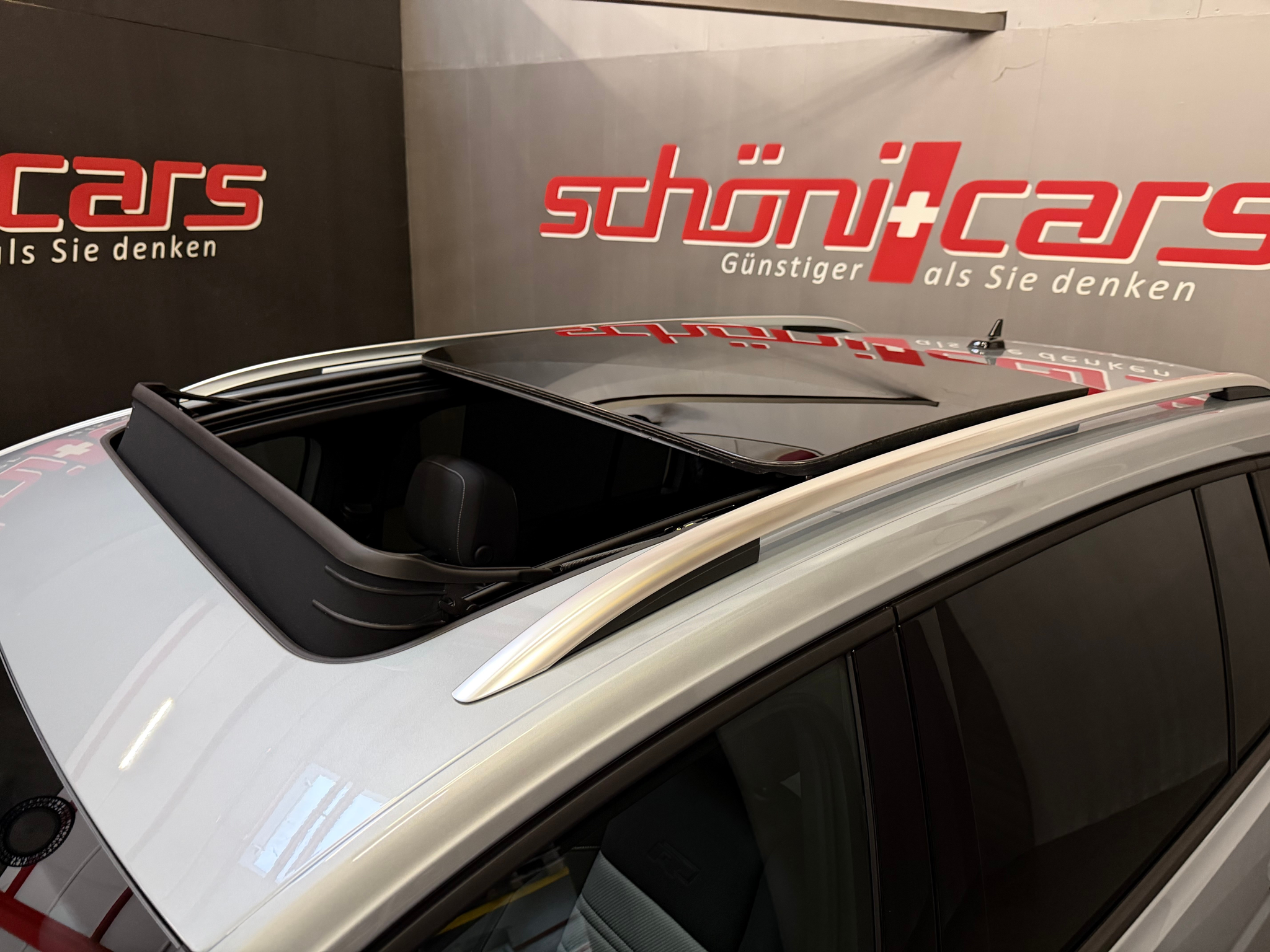 listing desktop thumbnail image 10