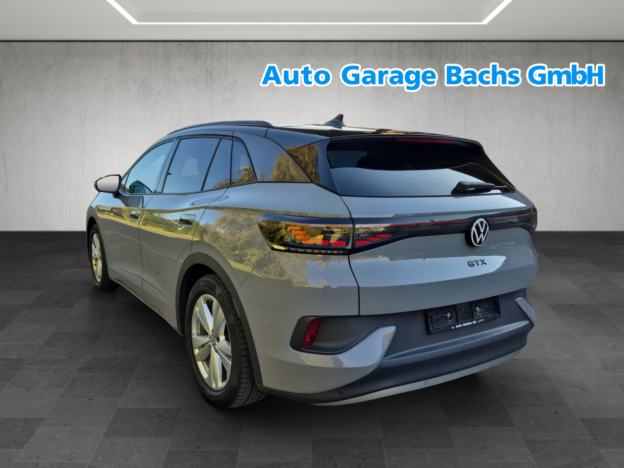 listing desktop thumbnail image 3