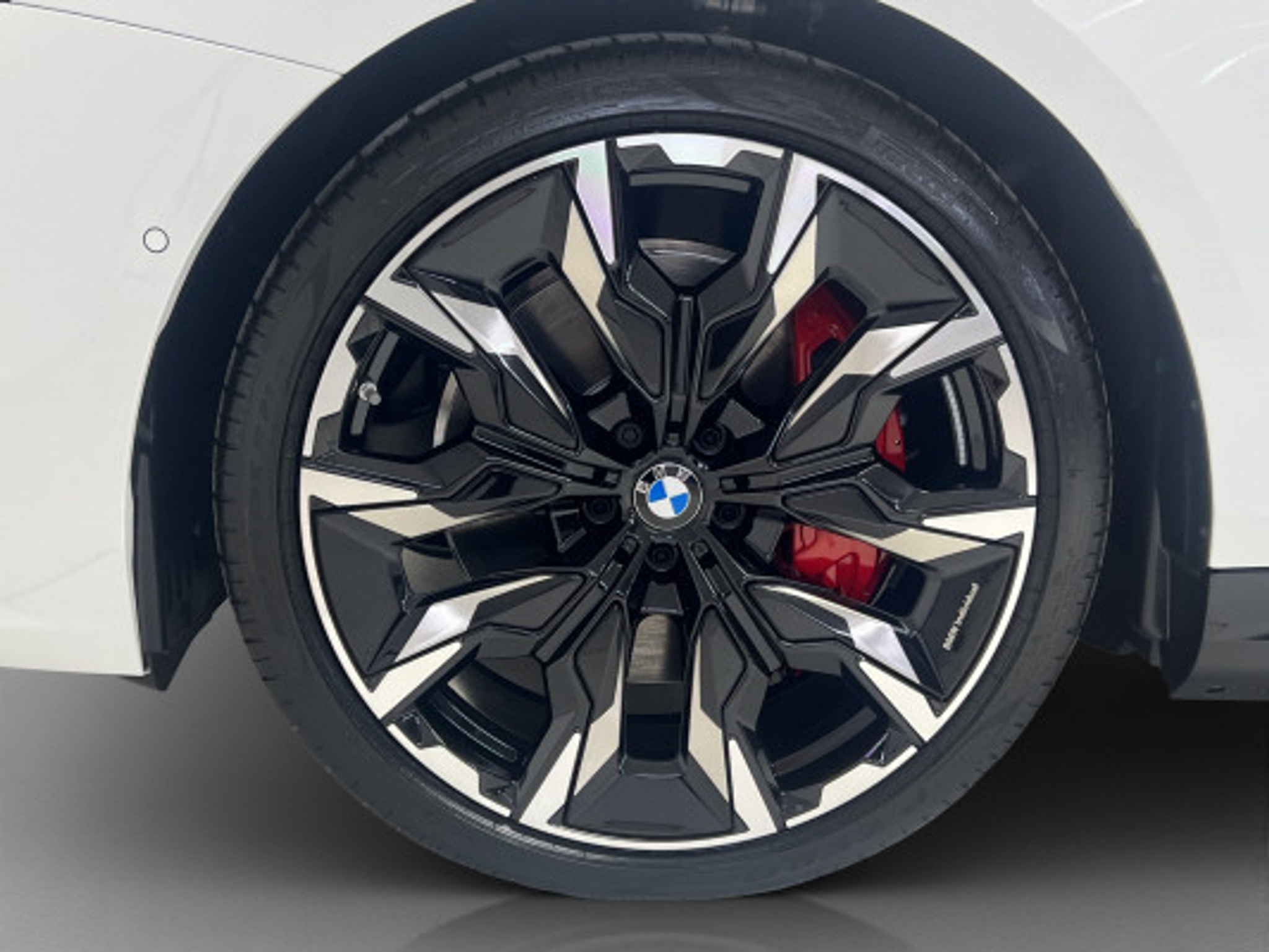 listing desktop thumbnail image 7