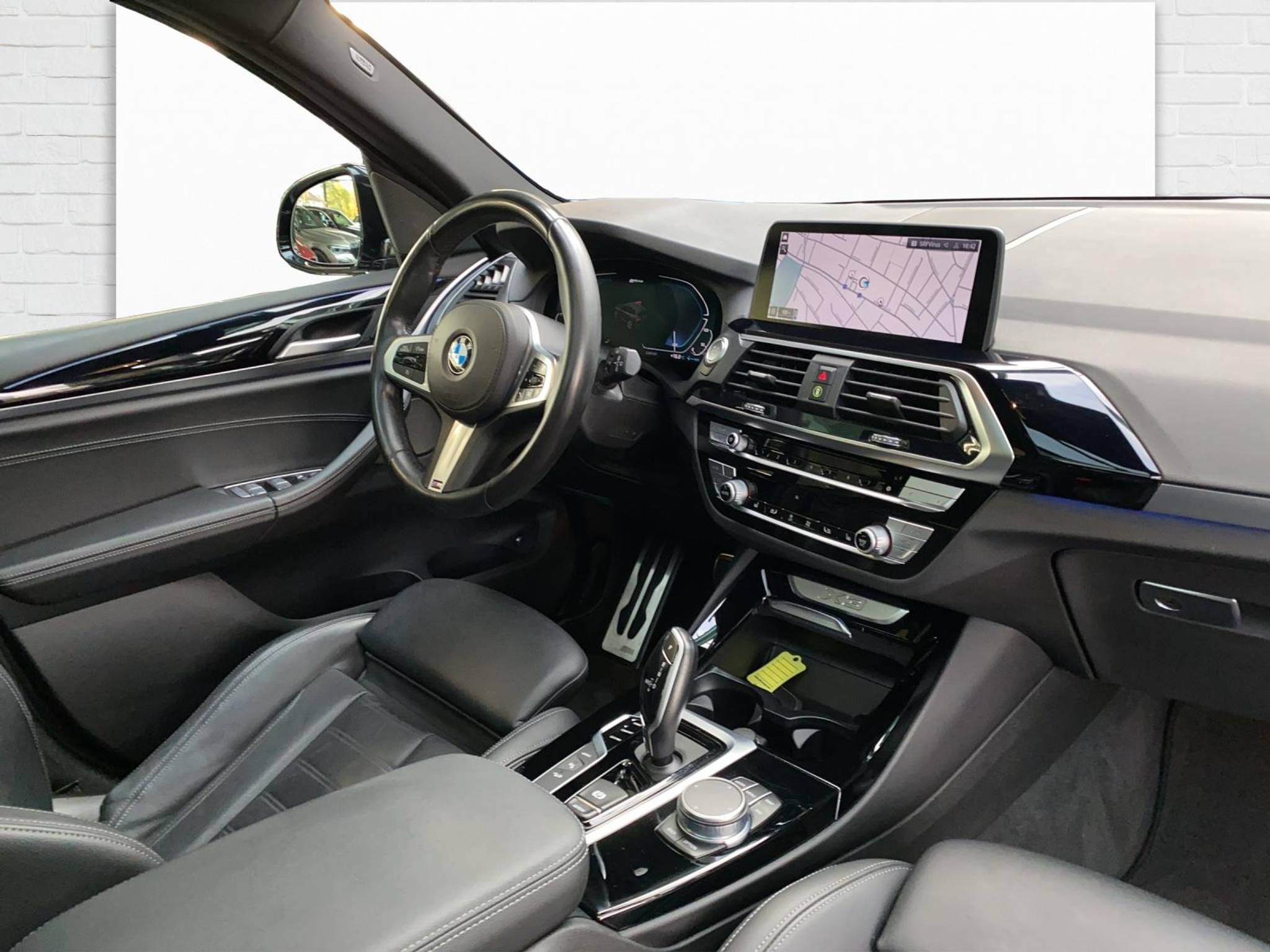 listing desktop thumbnail image 6