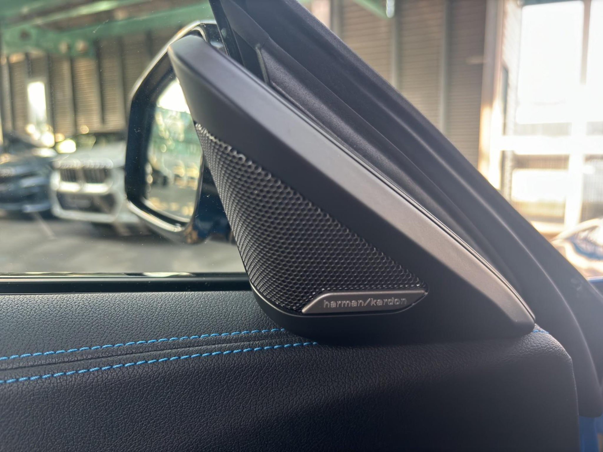 listing desktop thumbnail image 20