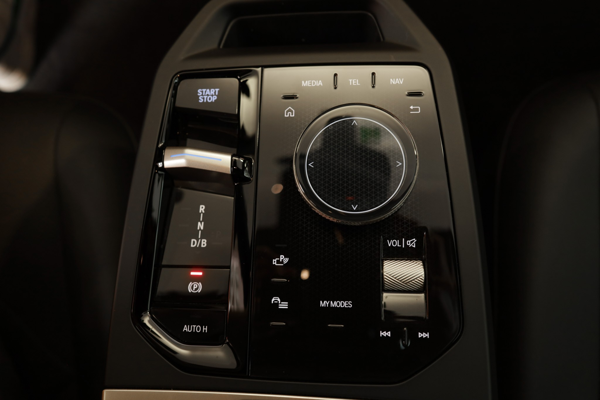 listing desktop thumbnail image 14