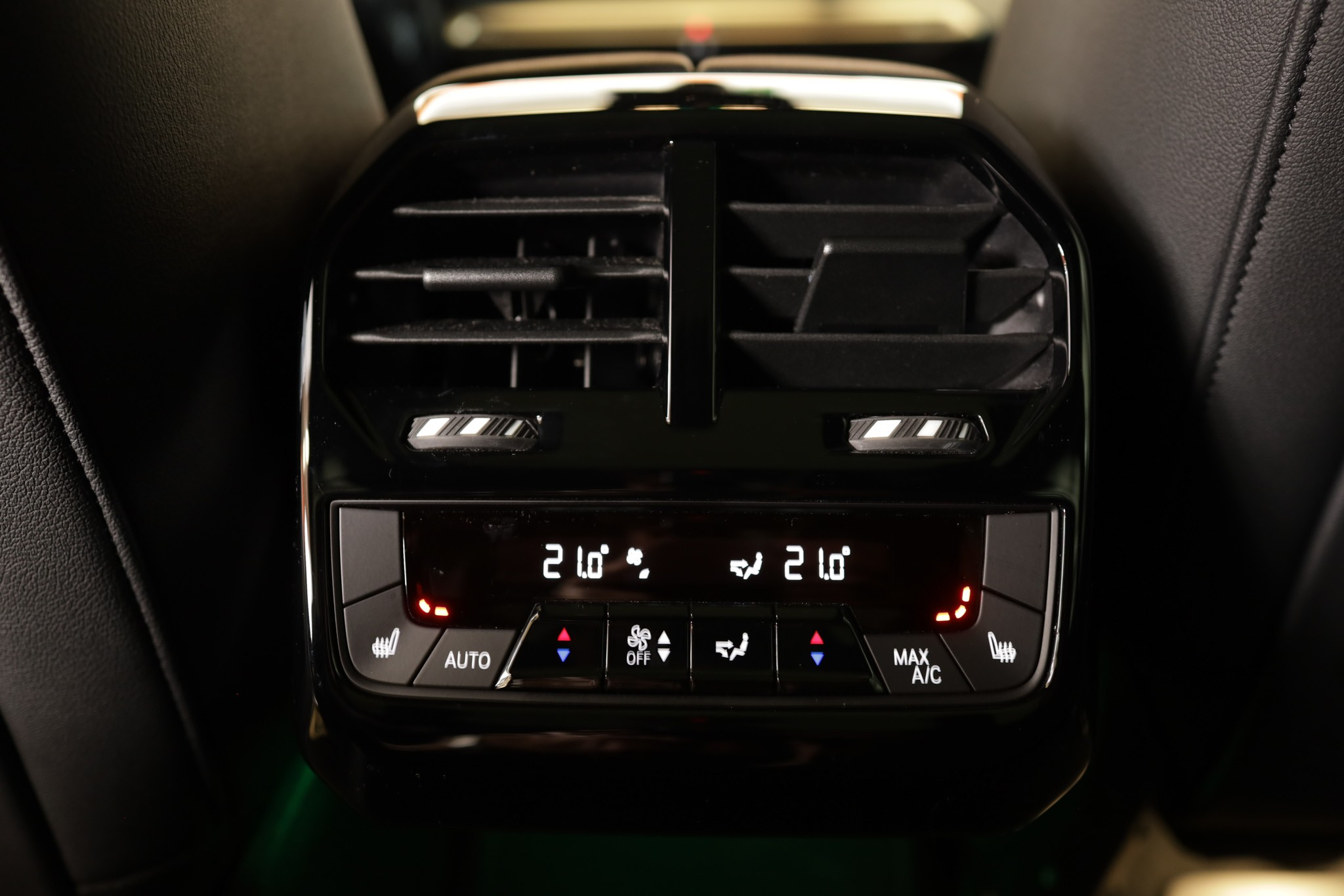 listing desktop thumbnail image 11