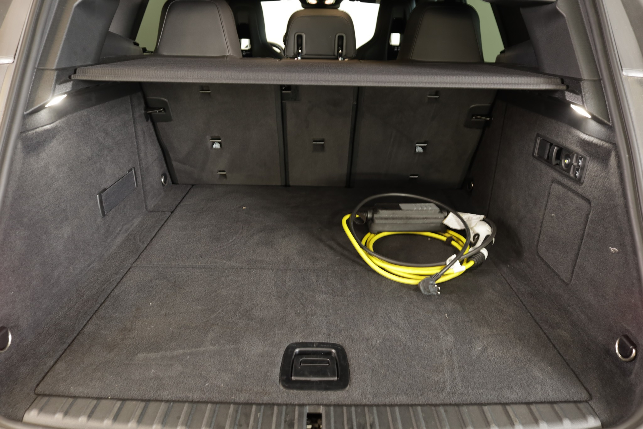 listing desktop thumbnail image 10