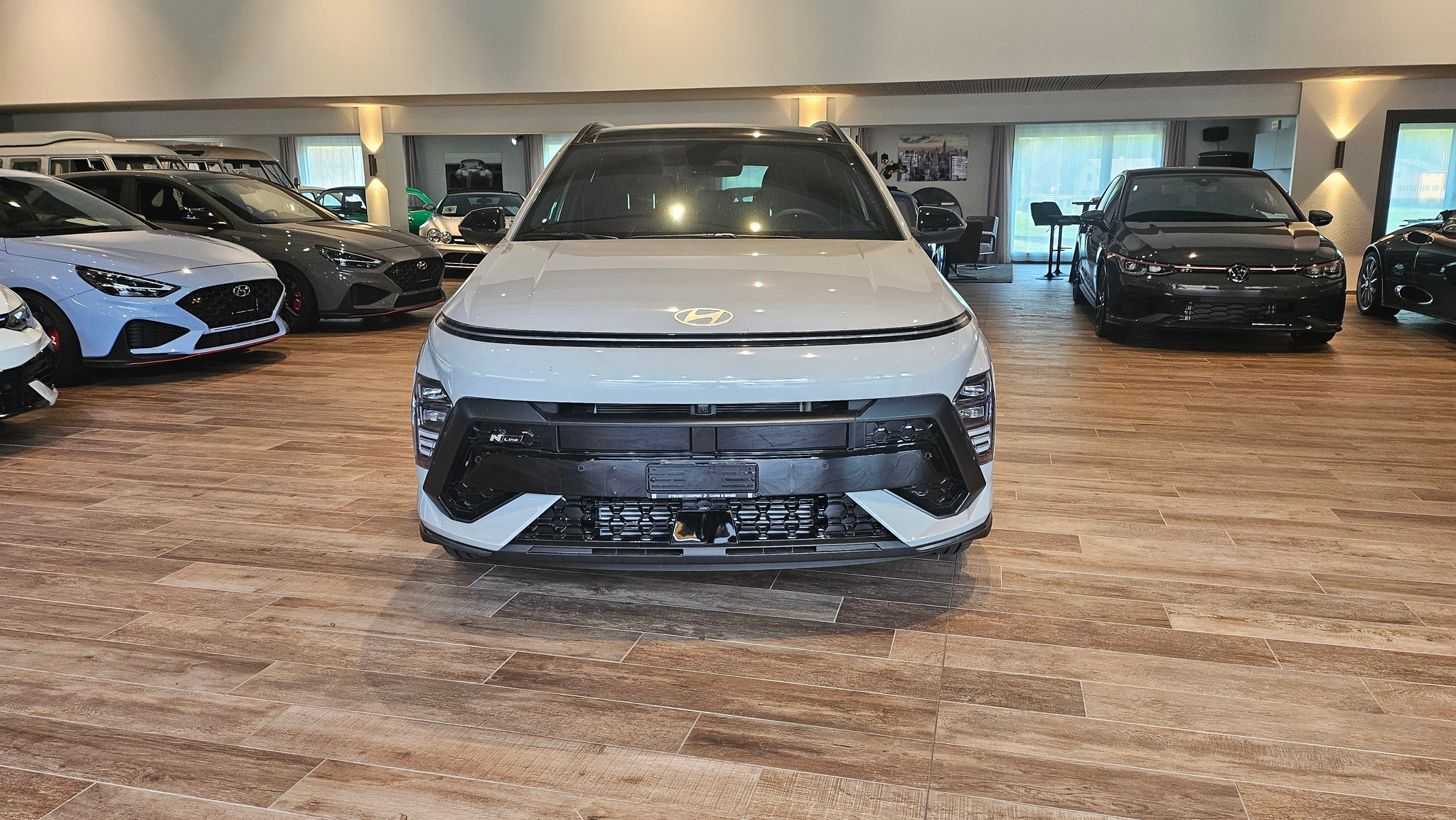 listing desktop thumbnail image 1