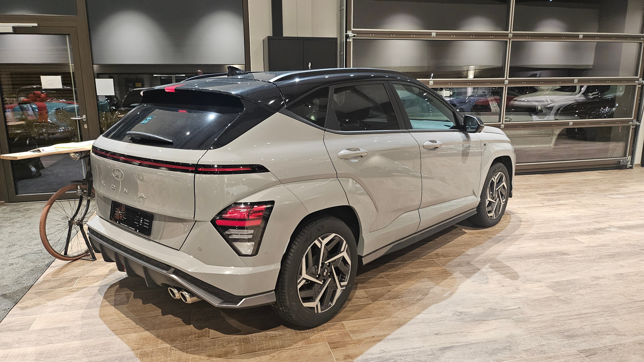 listing desktop thumbnail image 9