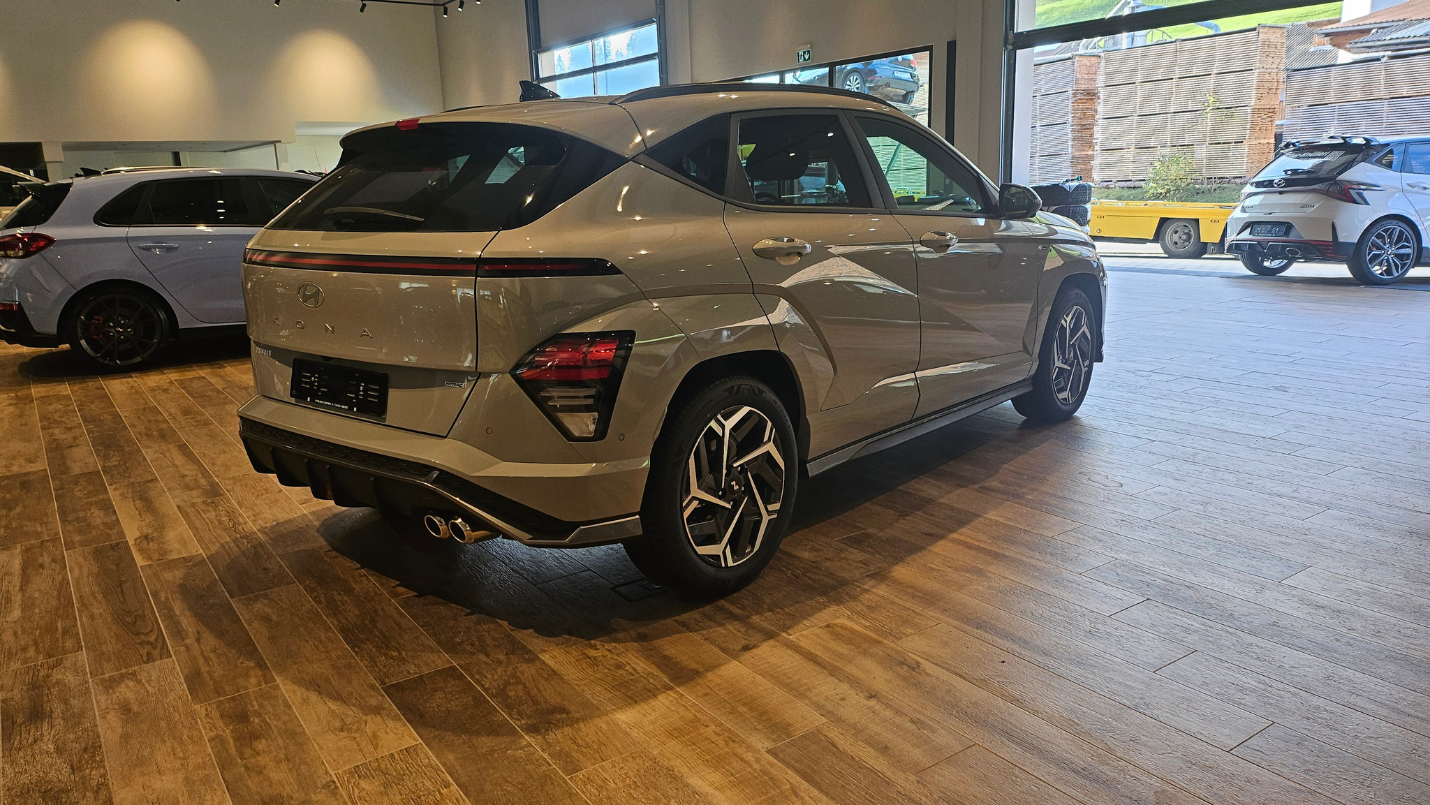 listing desktop thumbnail image 14