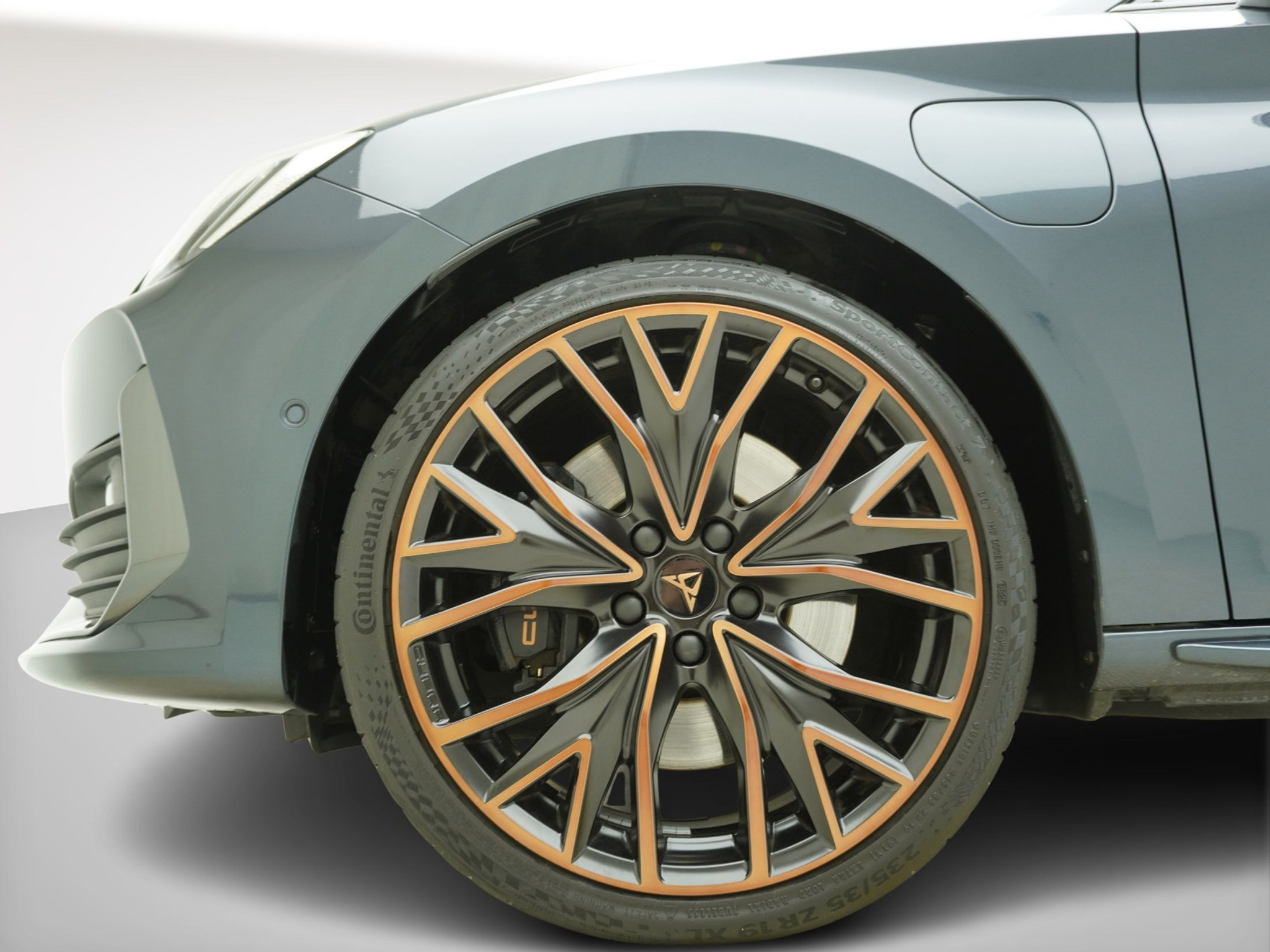 listing desktop thumbnail image 5