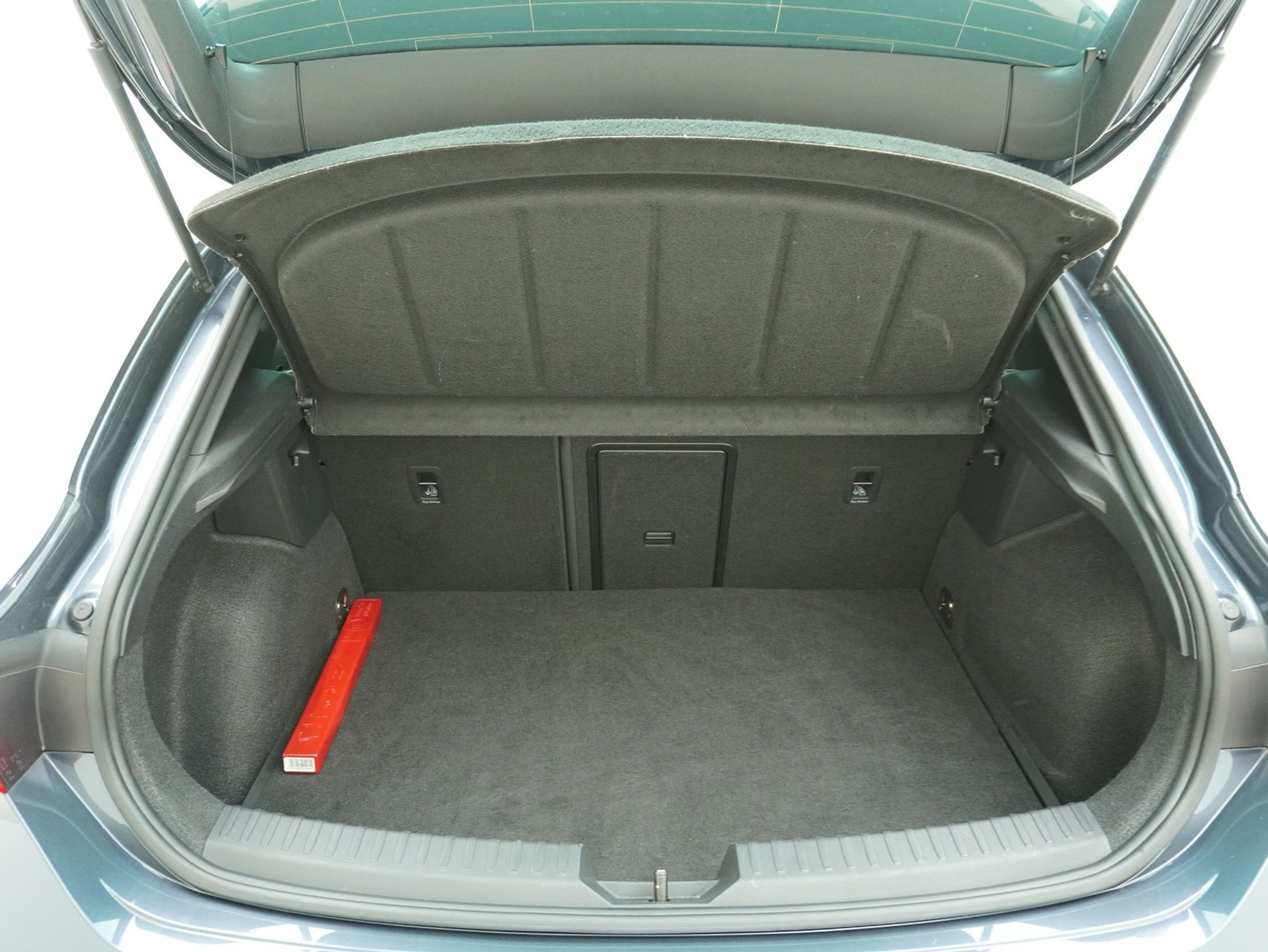 listing desktop thumbnail image 11