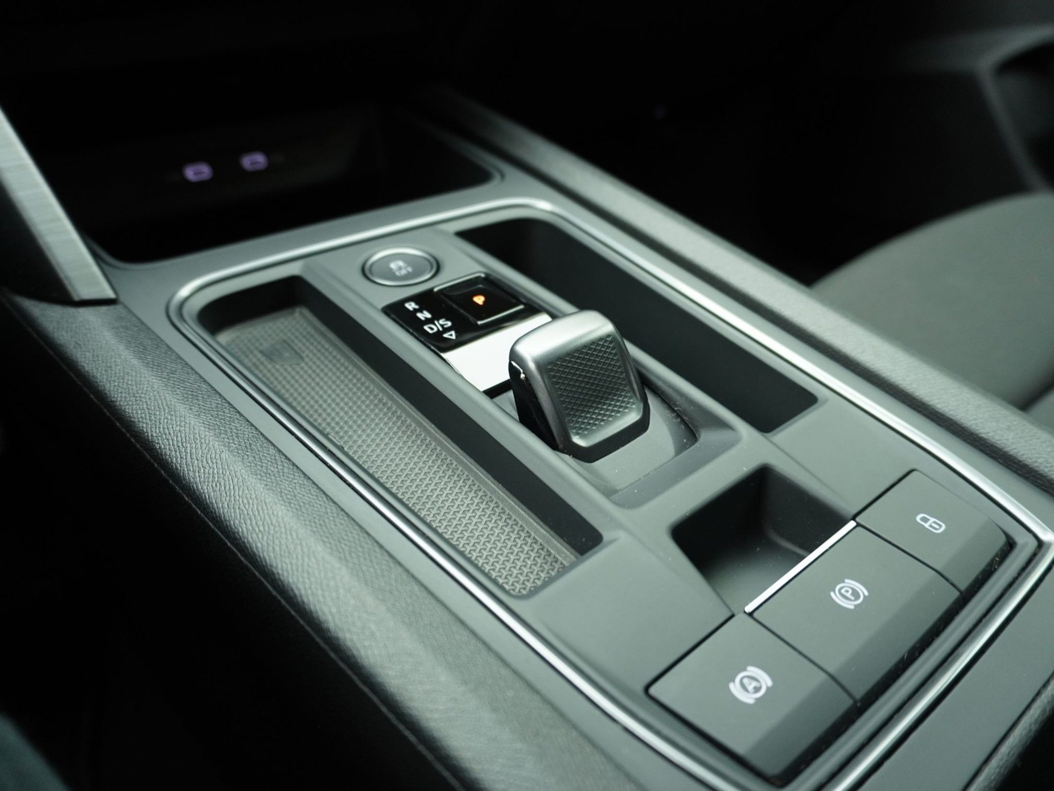 listing desktop thumbnail image 13