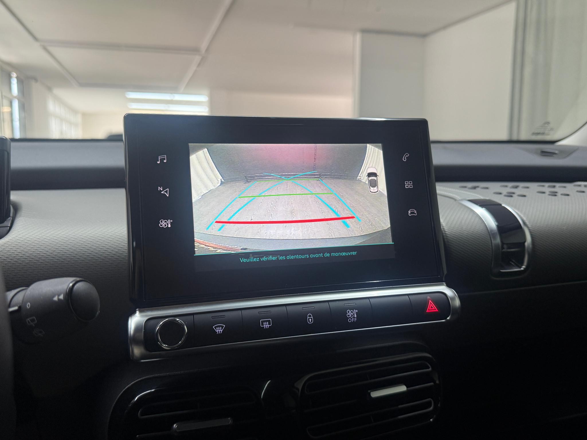 listing desktop thumbnail image 14