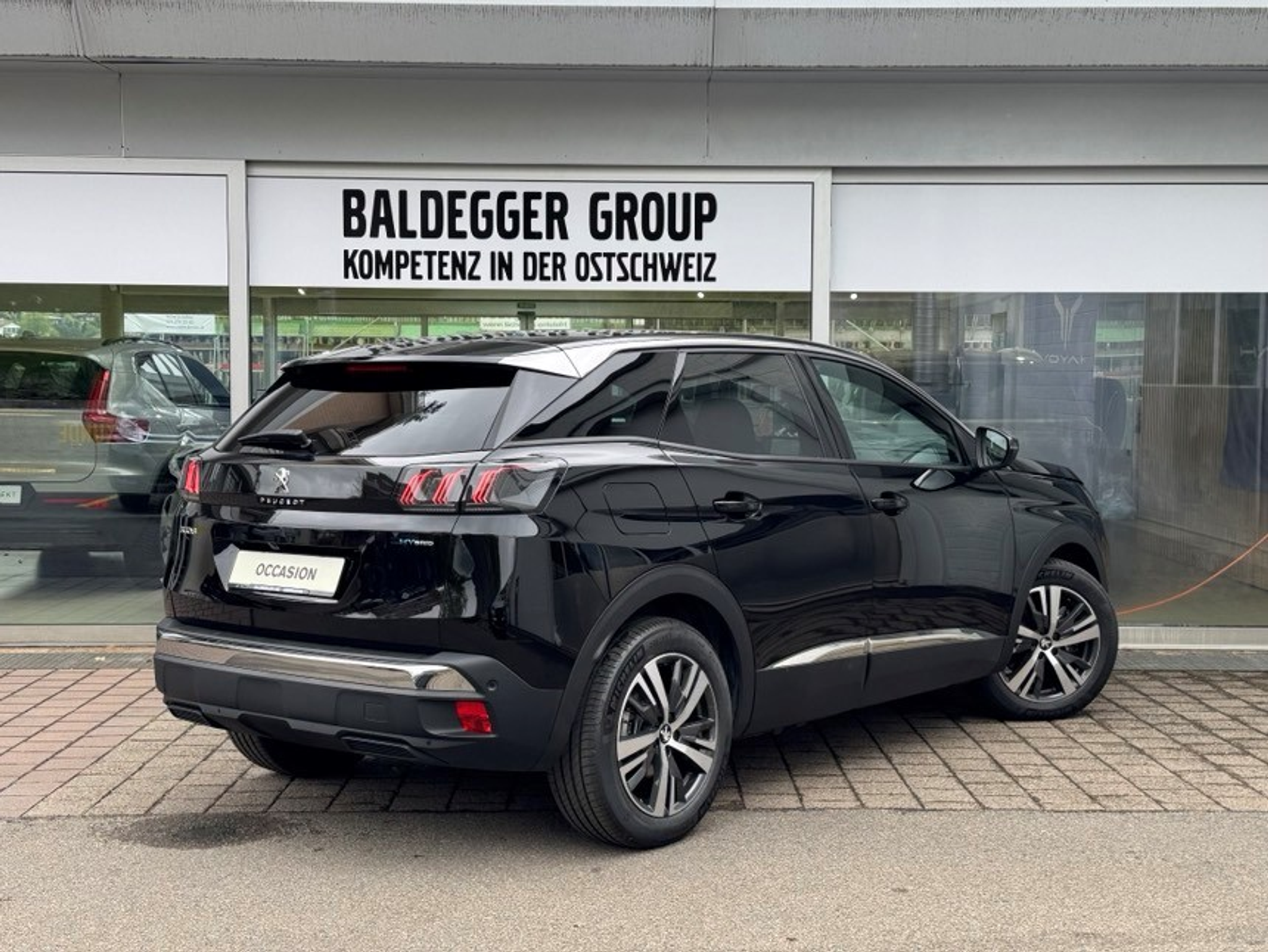 car-image-1