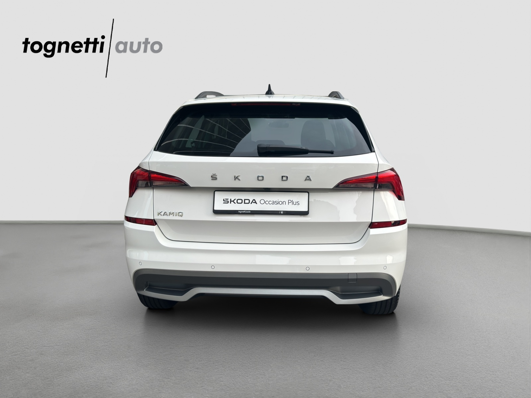 listing desktop thumbnail image 5