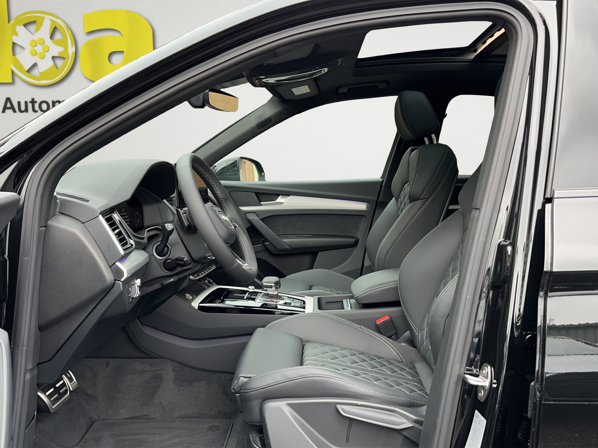 listing desktop thumbnail image 11