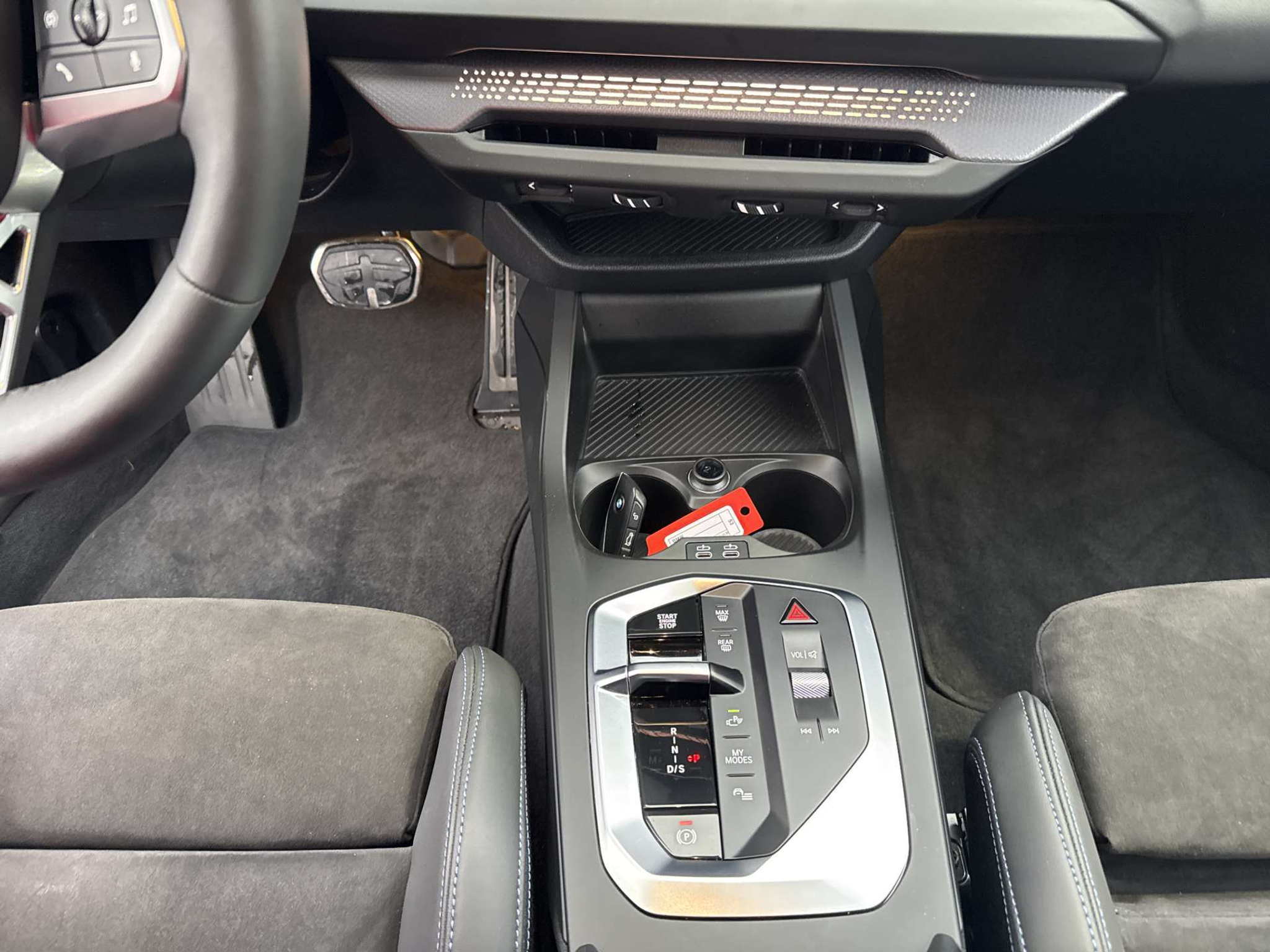 listing desktop thumbnail image 11