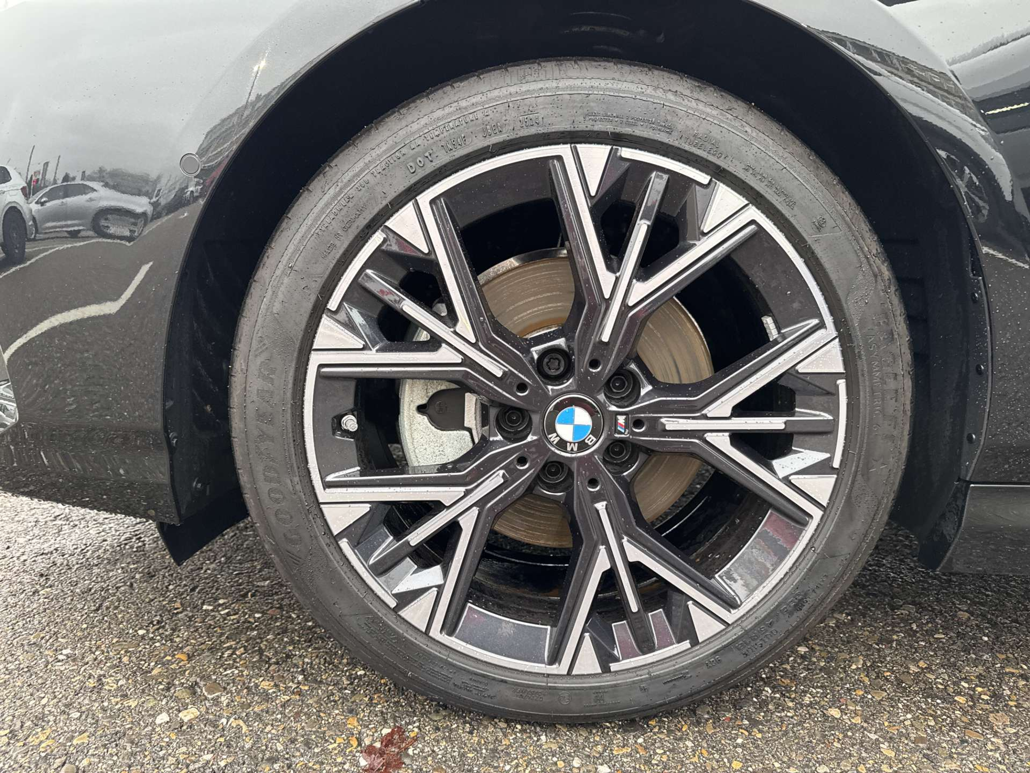 listing desktop thumbnail image 8