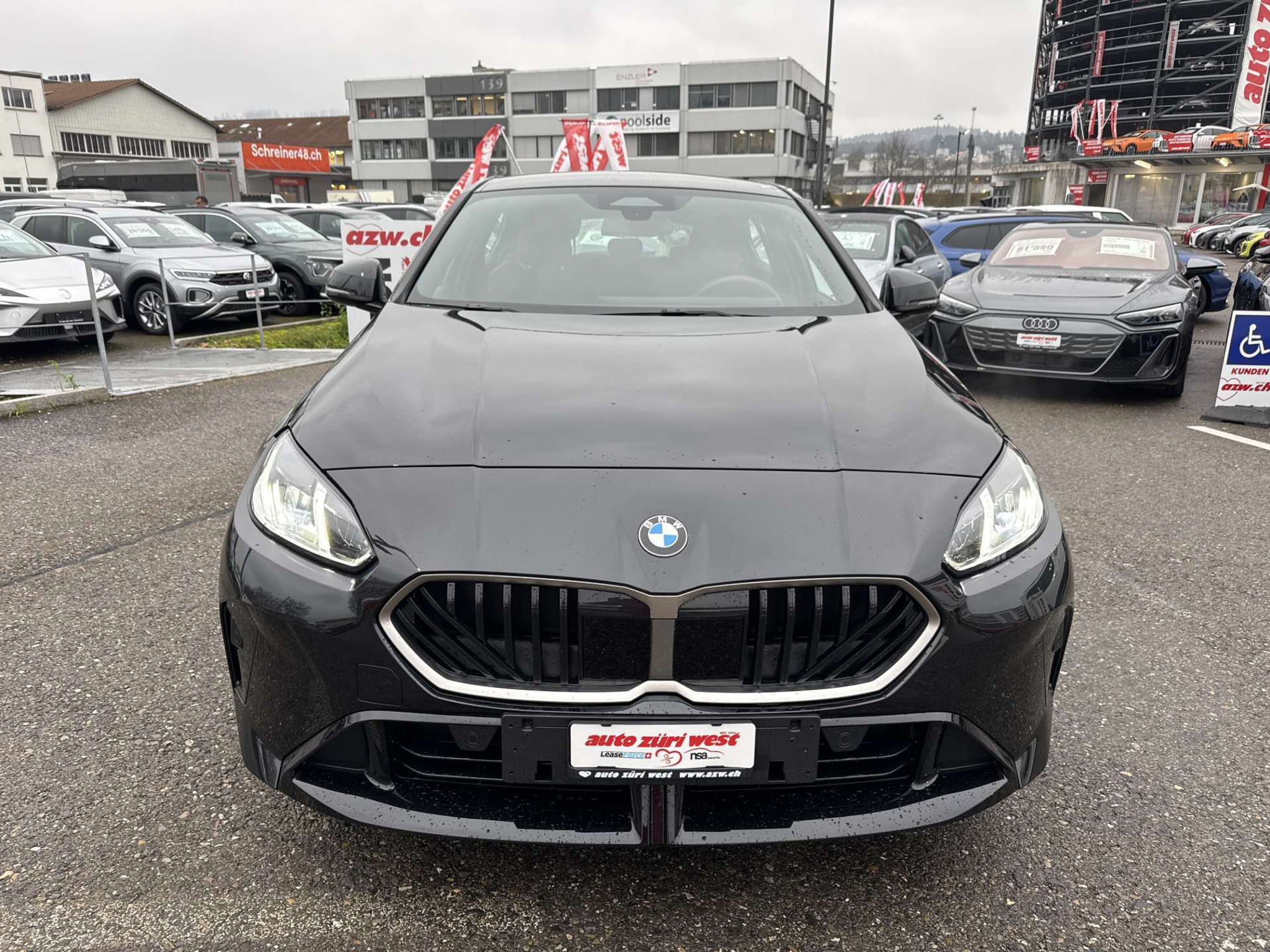 listing desktop thumbnail image 13