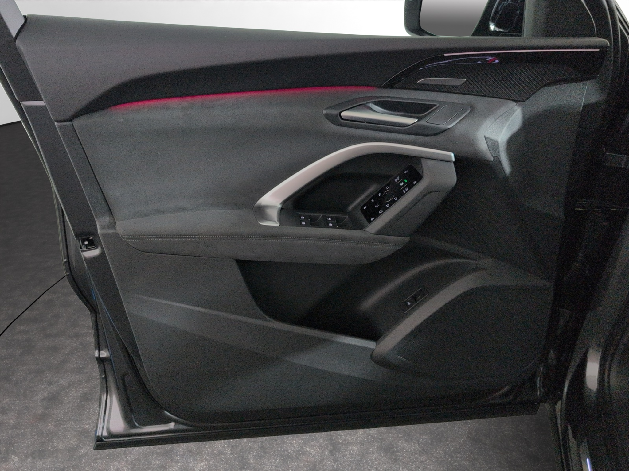 listing desktop thumbnail image 9