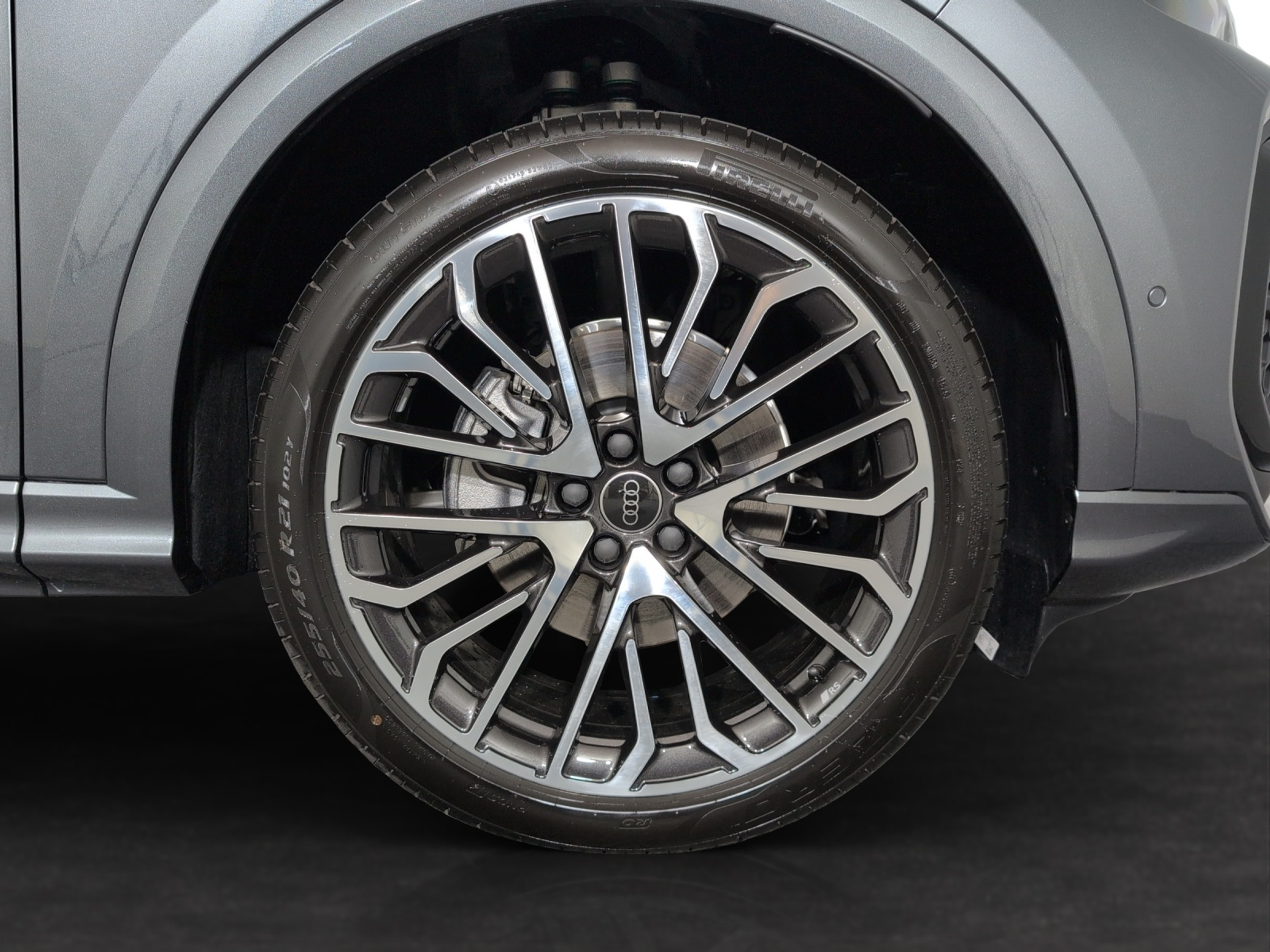 listing desktop thumbnail image 14