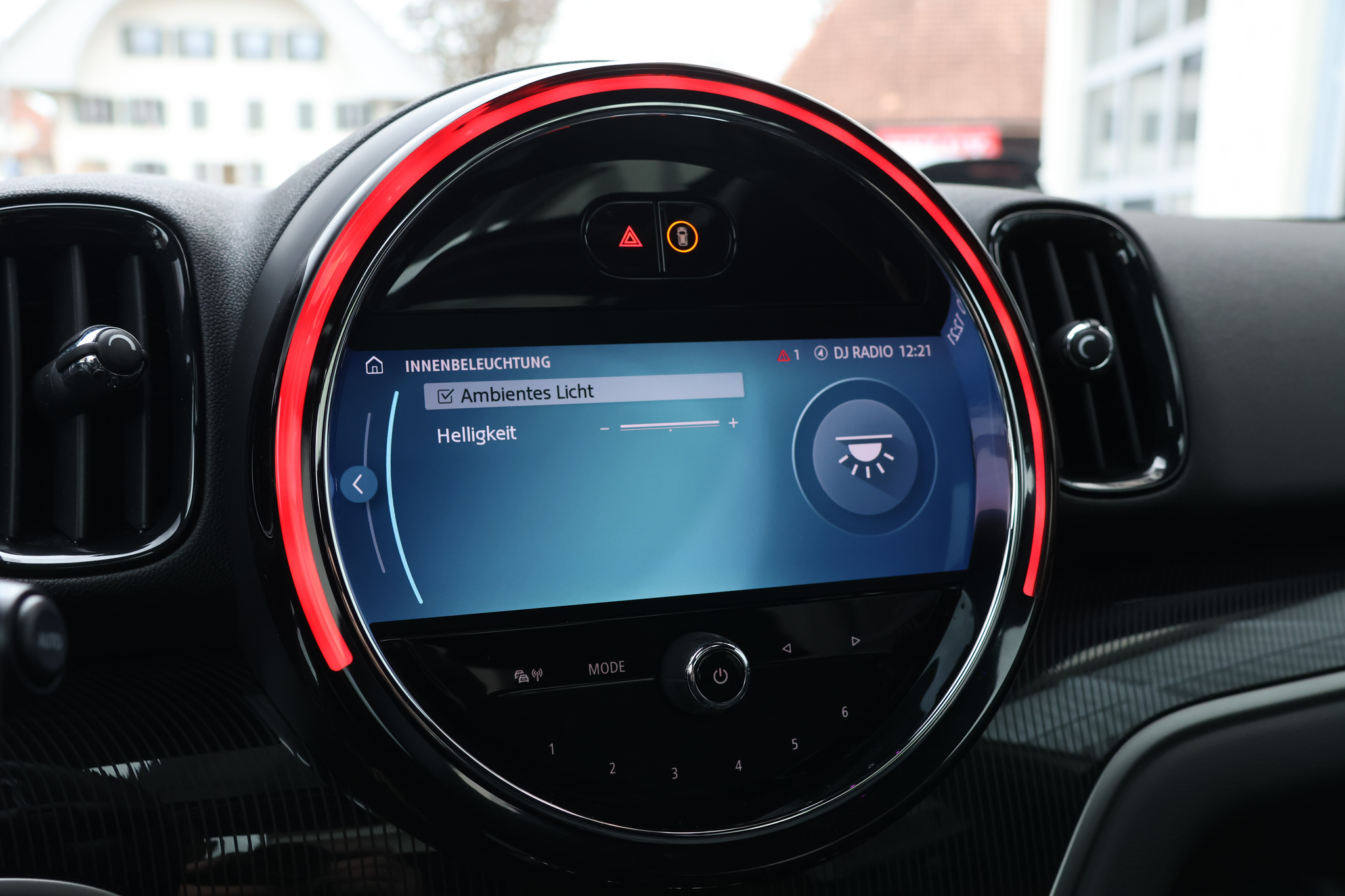 listing desktop thumbnail image 23