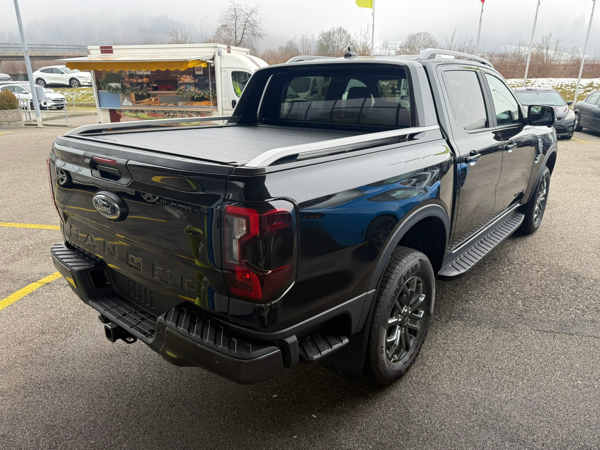 listing desktop thumbnail image 5