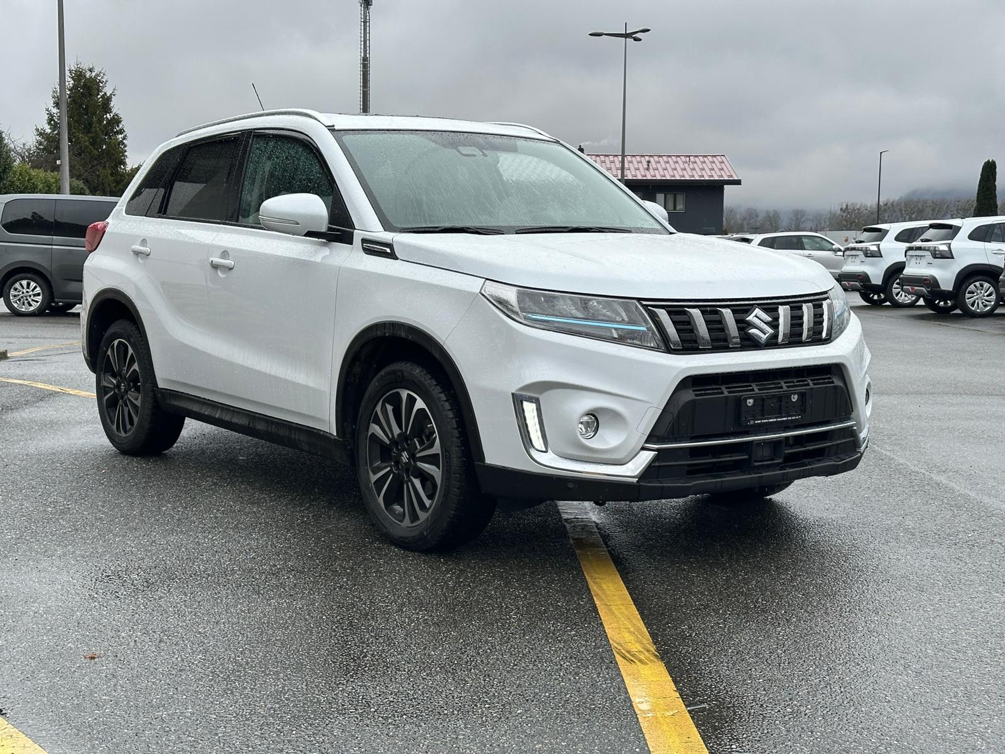 listing desktop thumbnail image 6