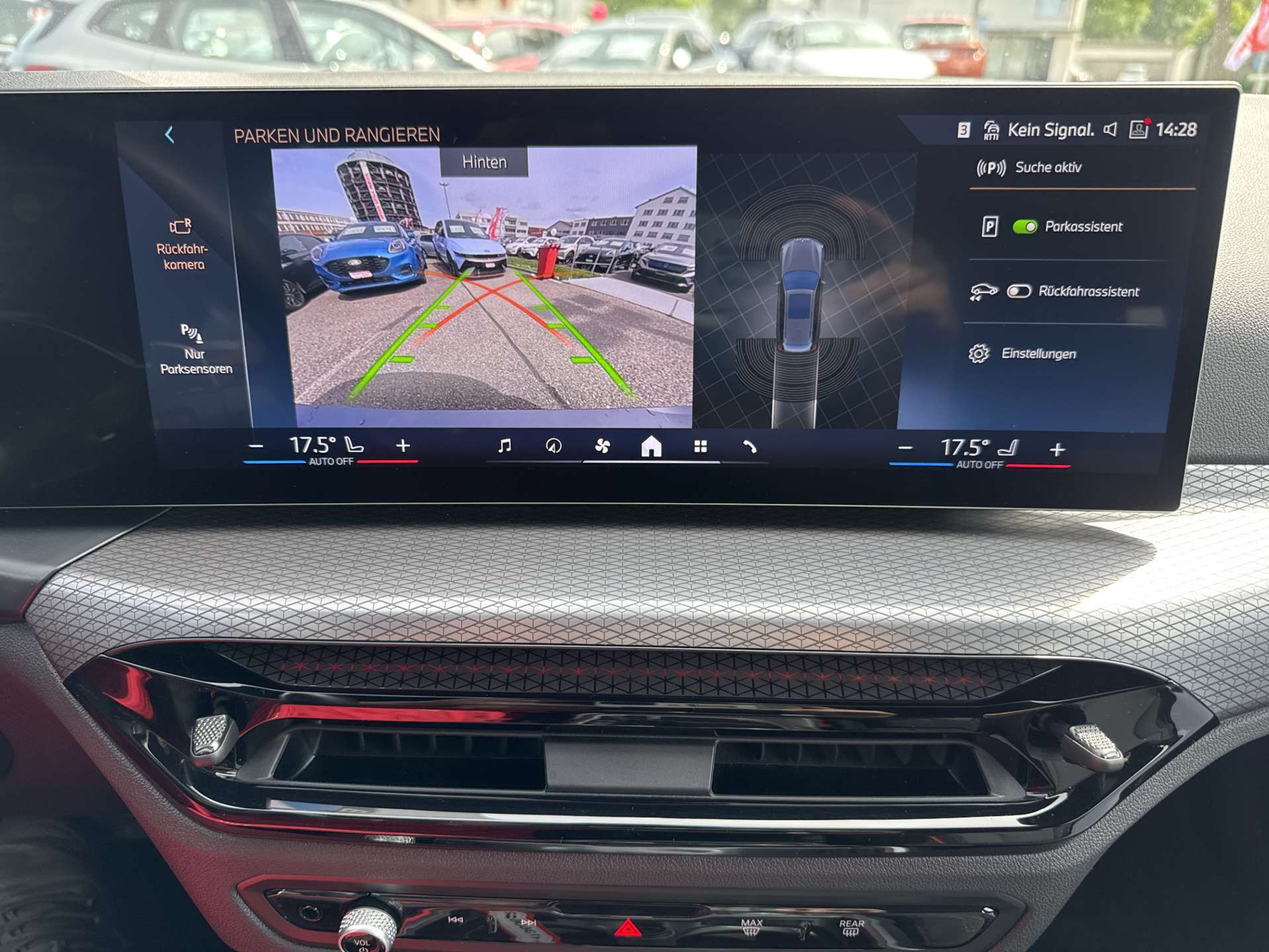 listing desktop thumbnail image 9